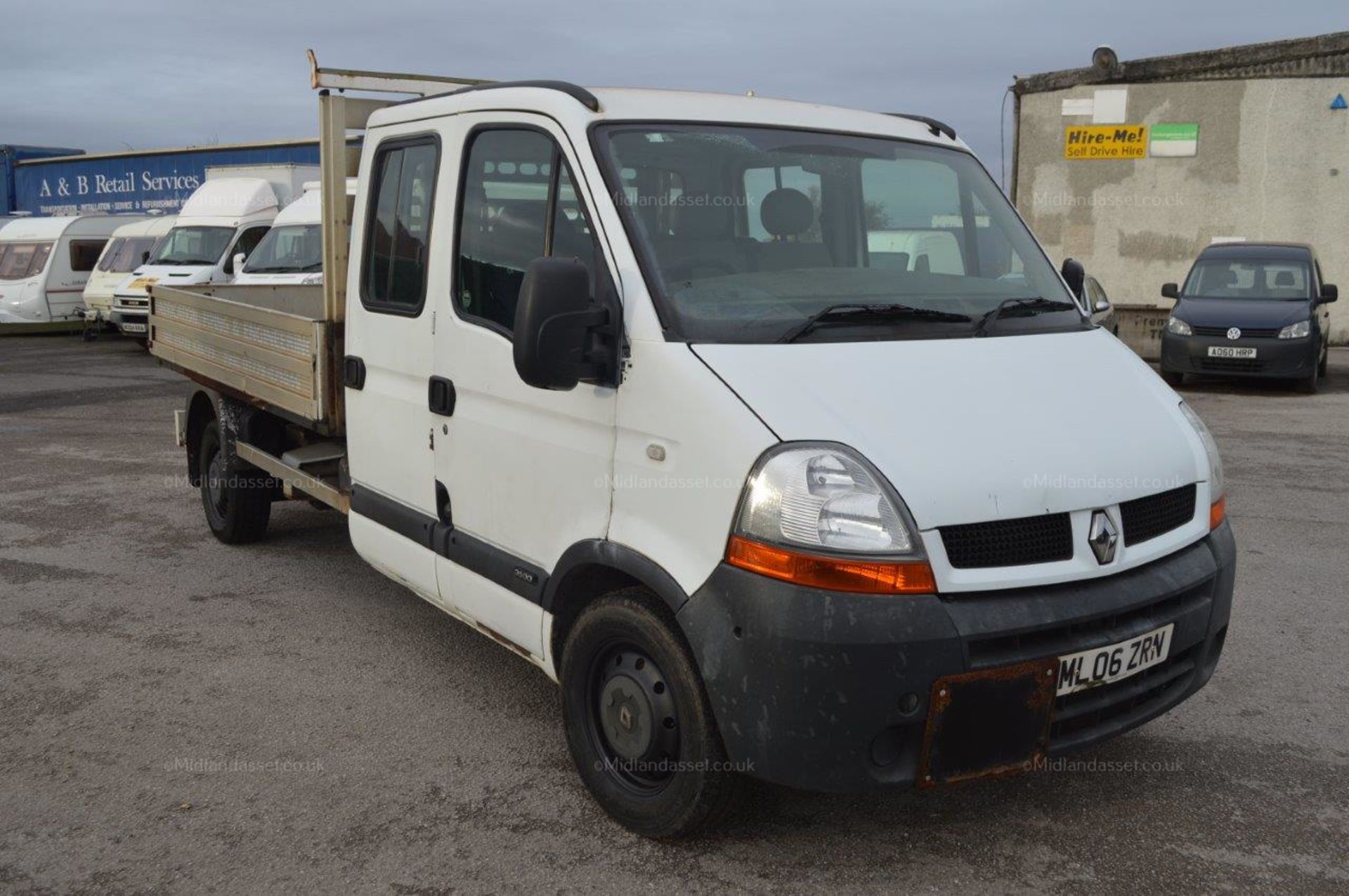 KB - 2006/06 REG RENAULT MASTER DCP LL35 DCI 100 LWB DROPSIDE LORRY ONE FORMER KEEPER