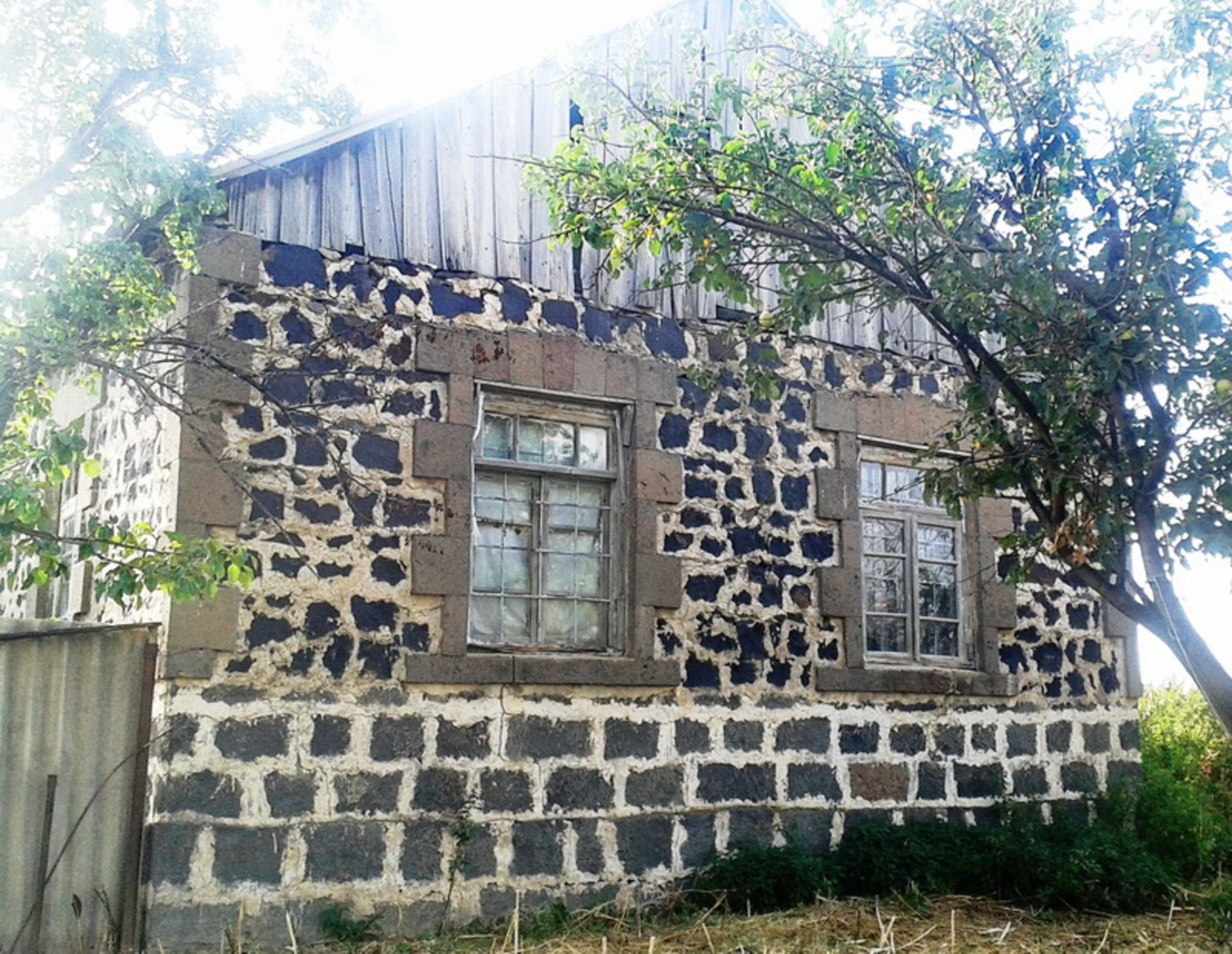 STONE BUILT HOME IN SHATVAN, ARMENIA IN ONE ACRE OF LAND !!