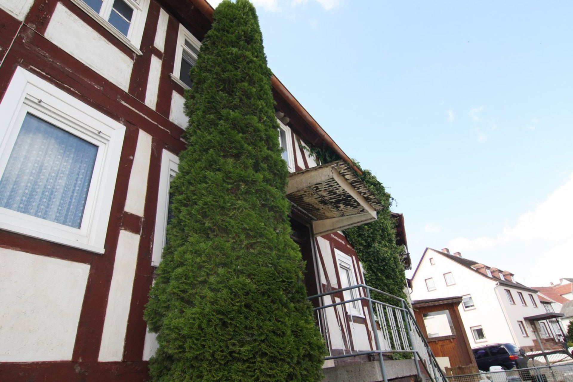 LOVELY LARGE HOUSE IN A VILLAGE CALLED MOMBERG, GERMANY - READY TO MOVE IN TO! - Image 8 of 66