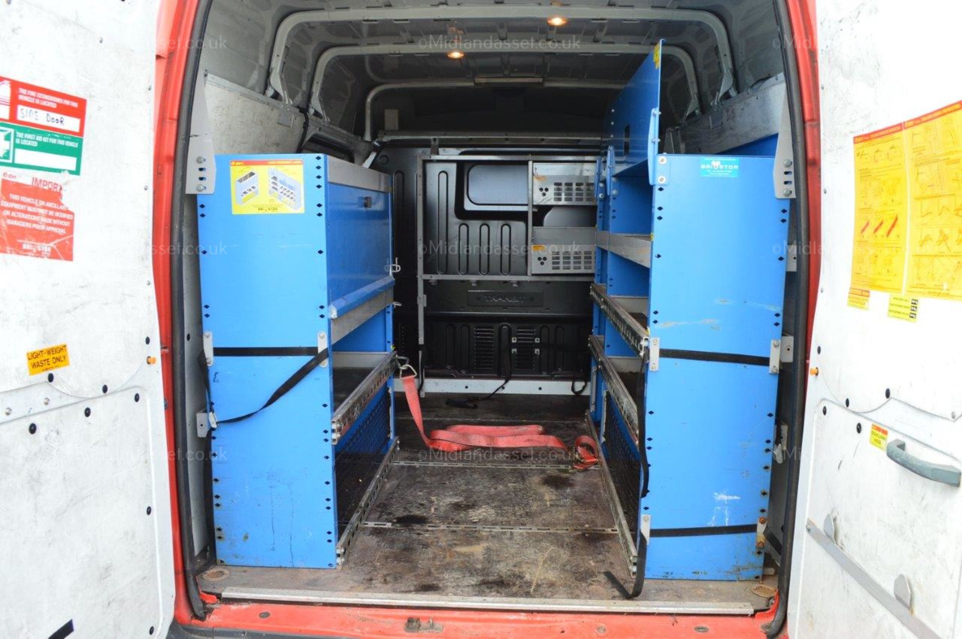 2008/08 REG FORD TRANSIT 110 T300S FWD PANEL VAN - AIR CONDITIONING *NO VAT* - Image 6 of 17