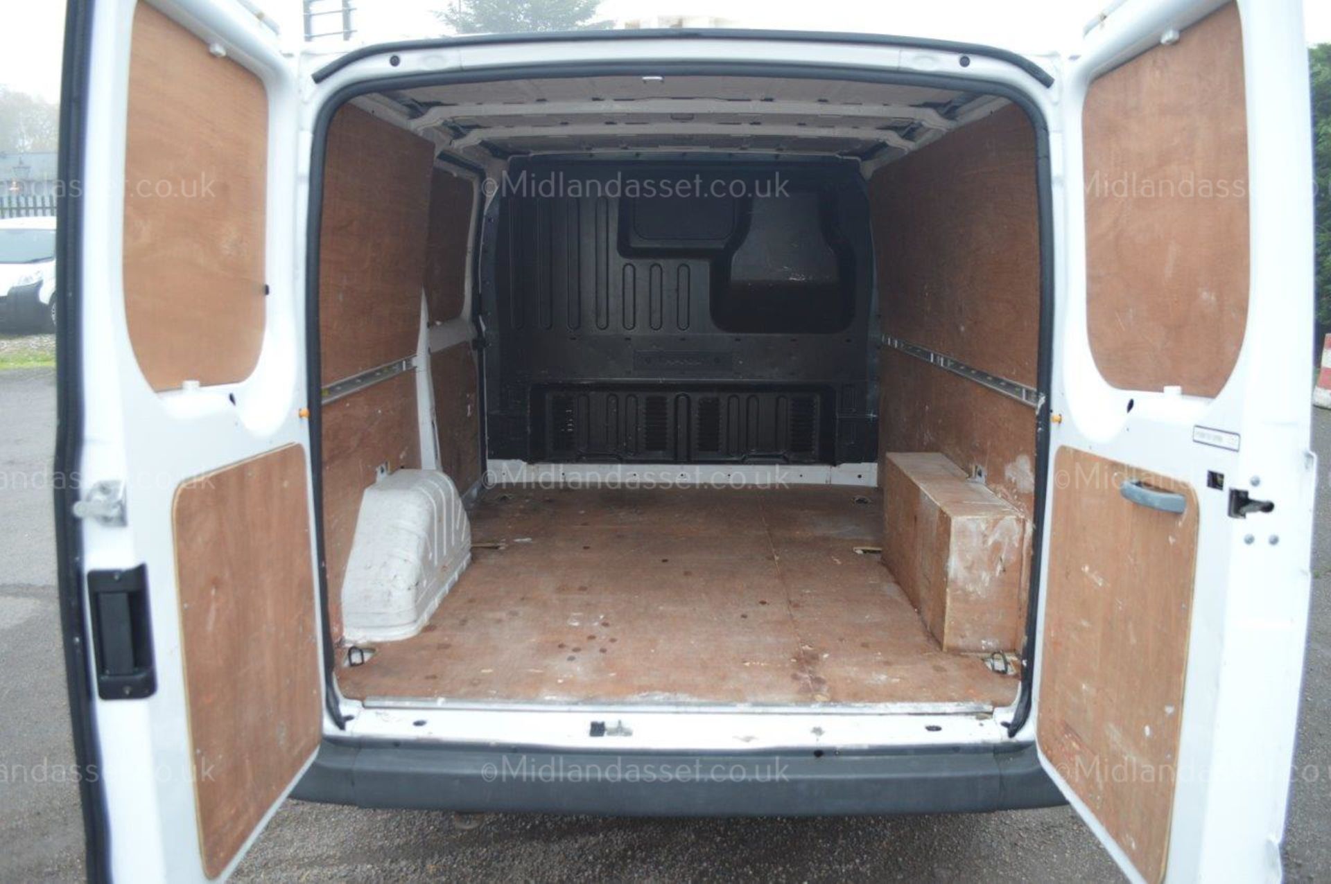 2011/61 REG FORD TRANSIT 85 T280M FWD PANEL VAN ONE OWNER FULL SERVICE HISTORY - Image 7 of 15