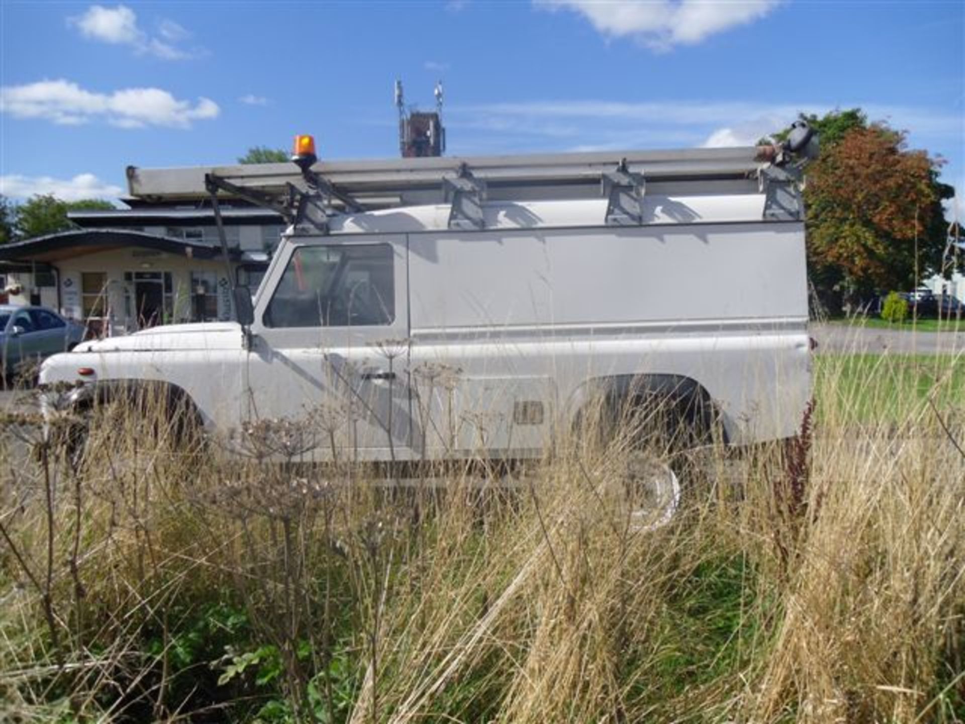 08/2008 LAND ROVER DEFENDER 110 HARD TOP - Image 3 of 13