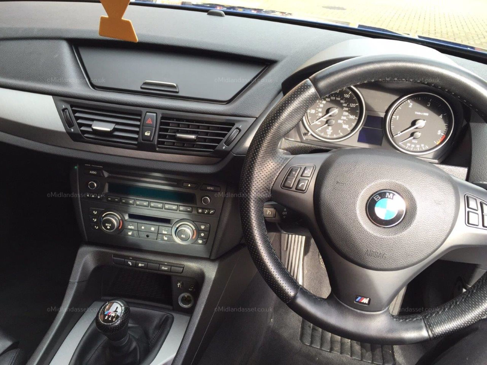 2012/12 REG BMW X1 XDRIVE 18D M SPORT 5 DOOR ESTATE FULL SERVICE HISTORY *NO VAT* - Image 11 of 12
