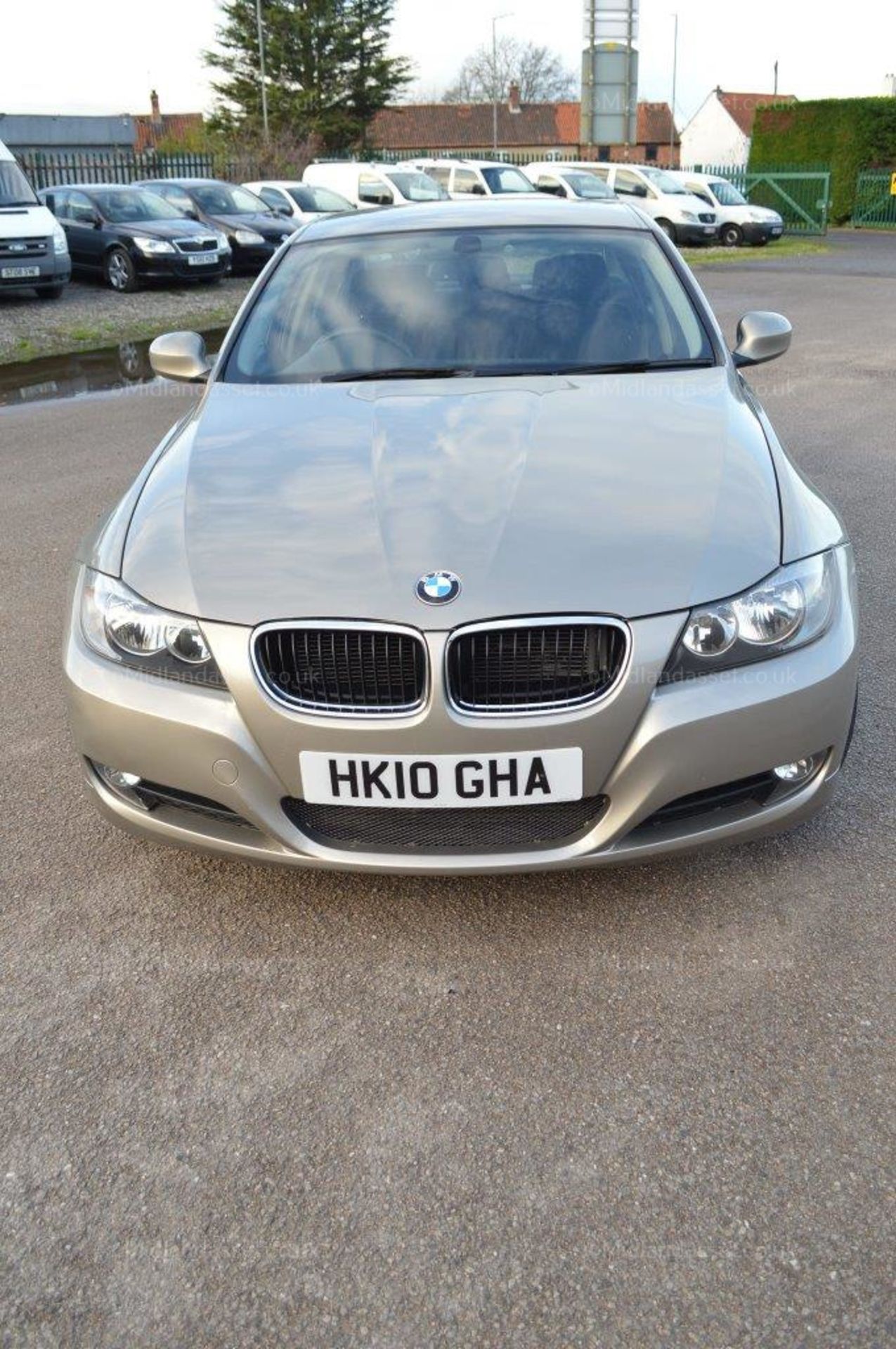 2010/10 REG BMW 320D EFFICIENCY DYNAMICS 4 DOOR SALOON *NO VAT* - Image 2 of 22