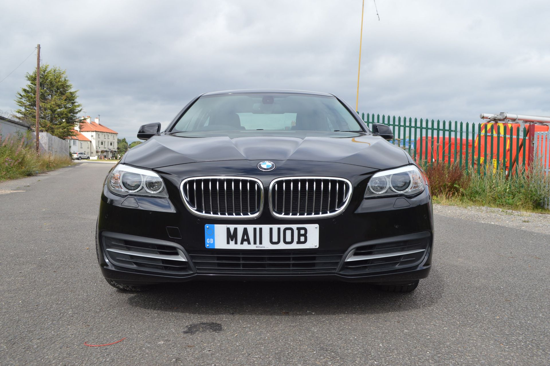 K - 2011/11 REG BMW 520D 4 DOOR SALOON *NO VAT* - Image 2 of 29