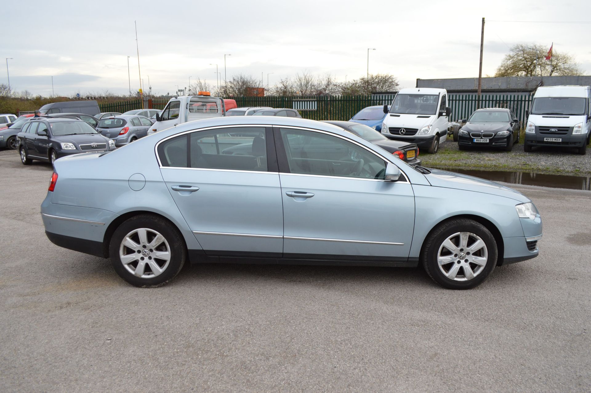 2006/06 REG VOLKSWAGEN PASSAT SE TDI 140 *NO VAT* - Image 6 of 30