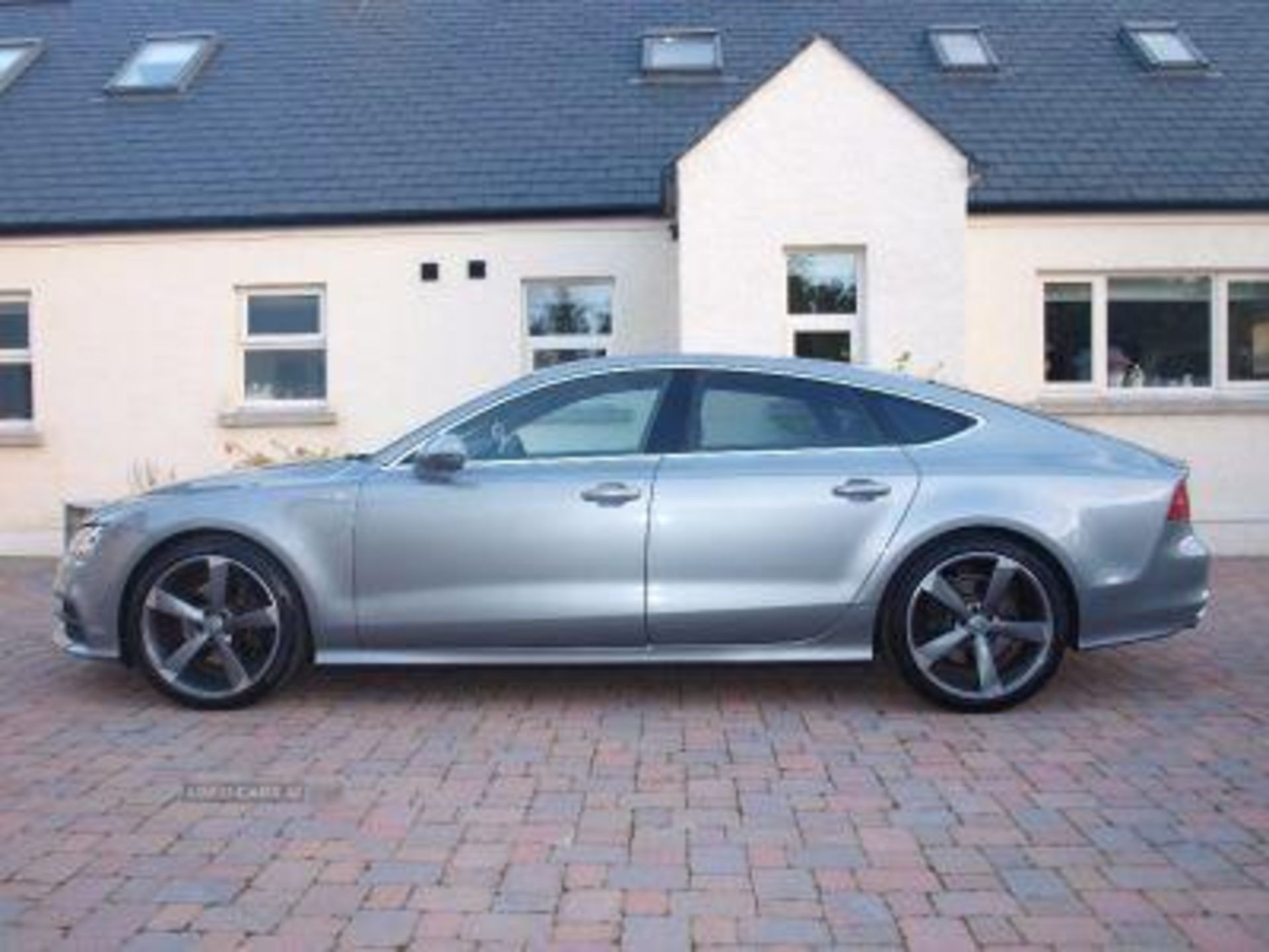 2011 AUDI A7 S LINE TDI QUATTRO AUTOMATIC SHOWING 2 FORMER KEEPERS *NO VAT* - Image 4 of 14