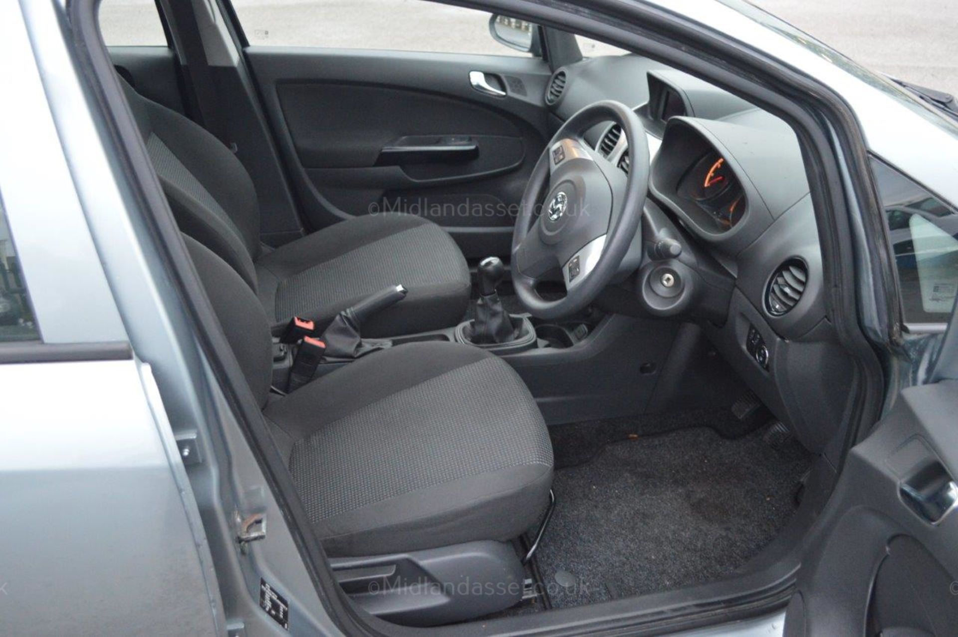 2012/12 REG VAUXHALL CORSA EXCITE AC 5 DOOR HATCHBACK *NO VAT* - Image 13 of 23