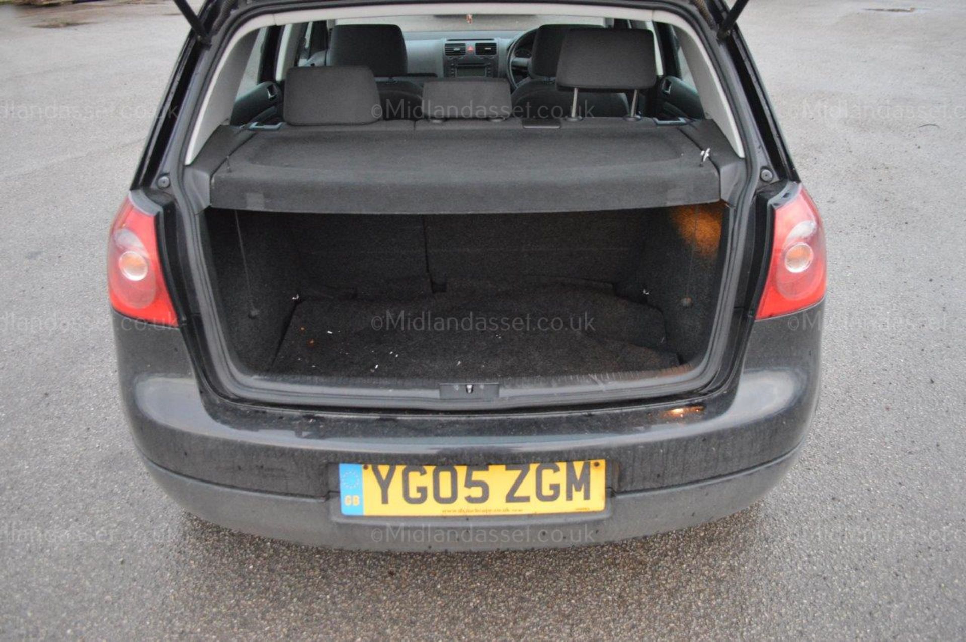 2005 VOLKSWAGEN GOLF TDI S 5 DOOR HATCHBACK *NO VAT* - Image 7 of 21