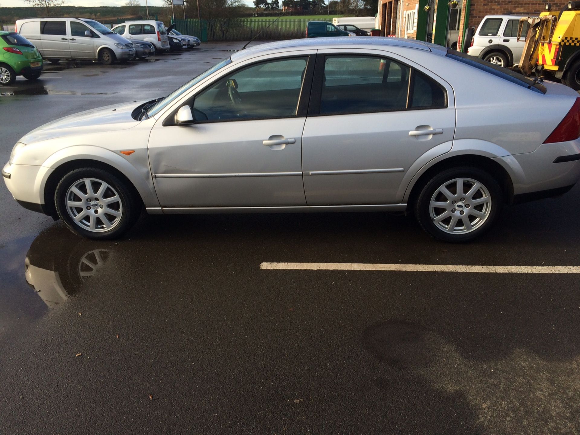 2002/52 REG FORD MONDEO ZETEC TDCI SHOWING 1 FORMER KEEPER *NO VAT* - Image 5 of 9