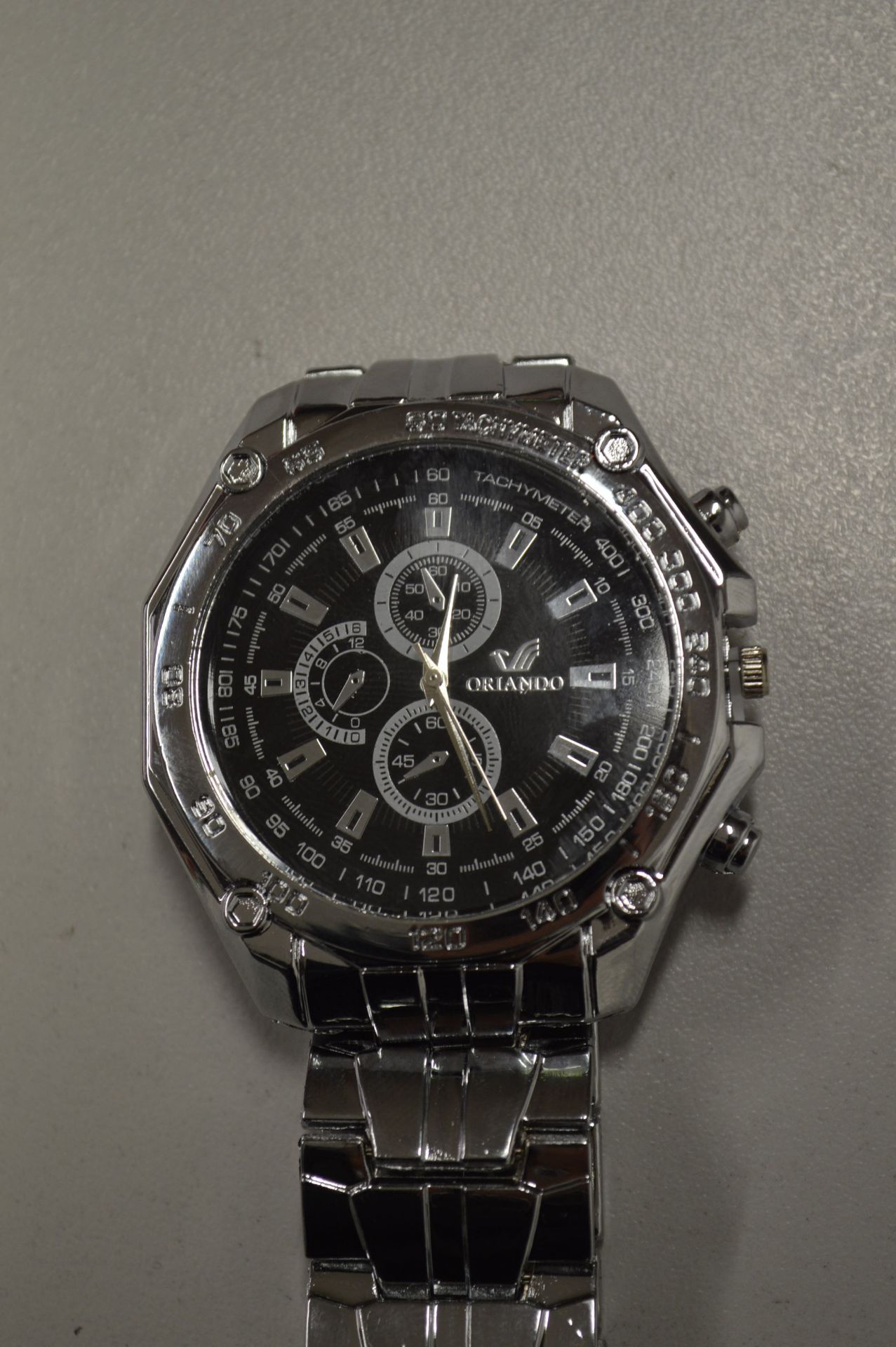 BRAND NEW ORLANDO QUARTZ WATCH WITH STAINLESS STEEL STRAP *NO VAT* - Image 3 of 4