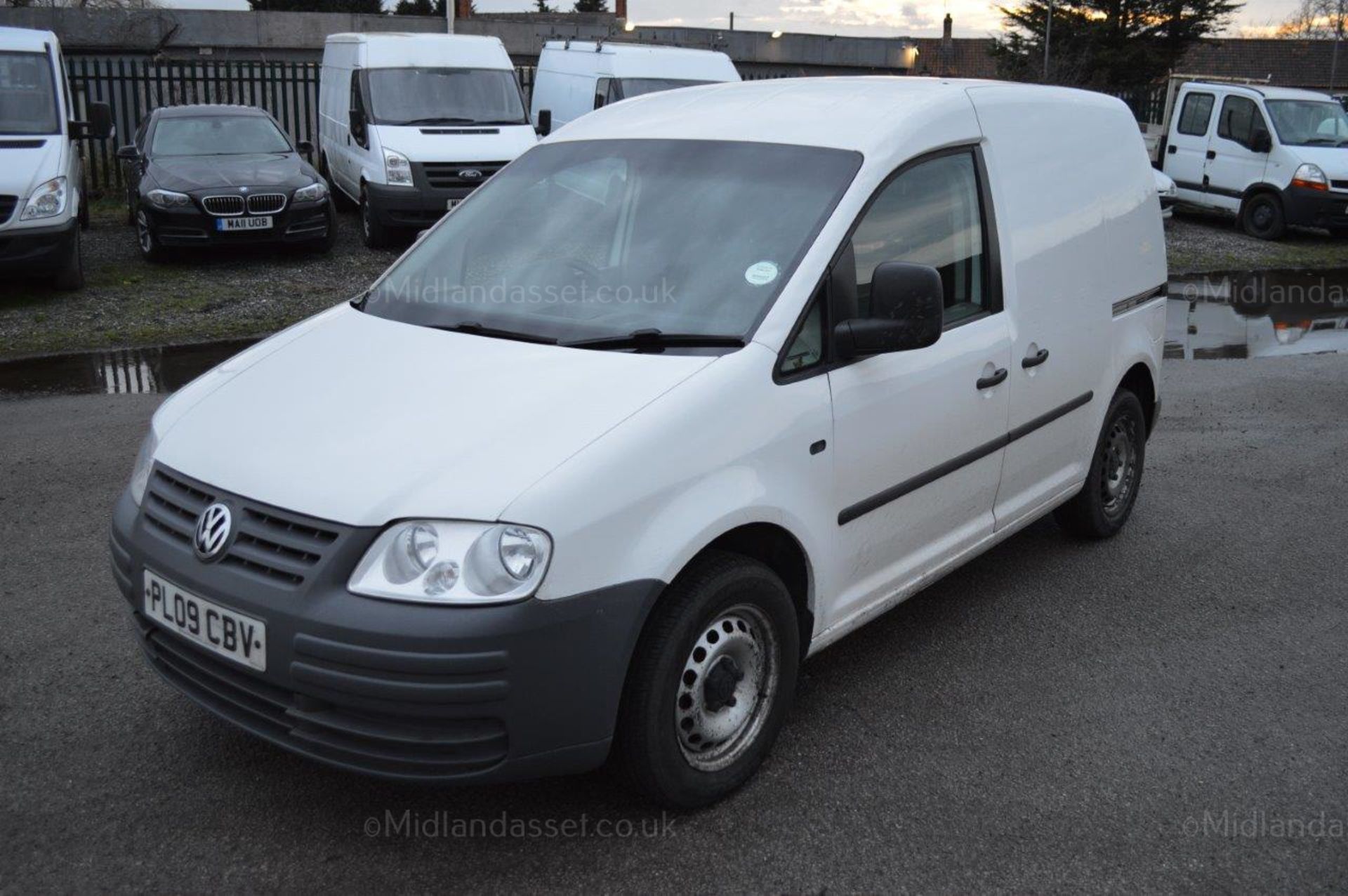 2009/09 REG VOLKSWAGEN CADDY 69 PS SDI CAR DERIVED VAN *NO VAT* - Image 3 of 17