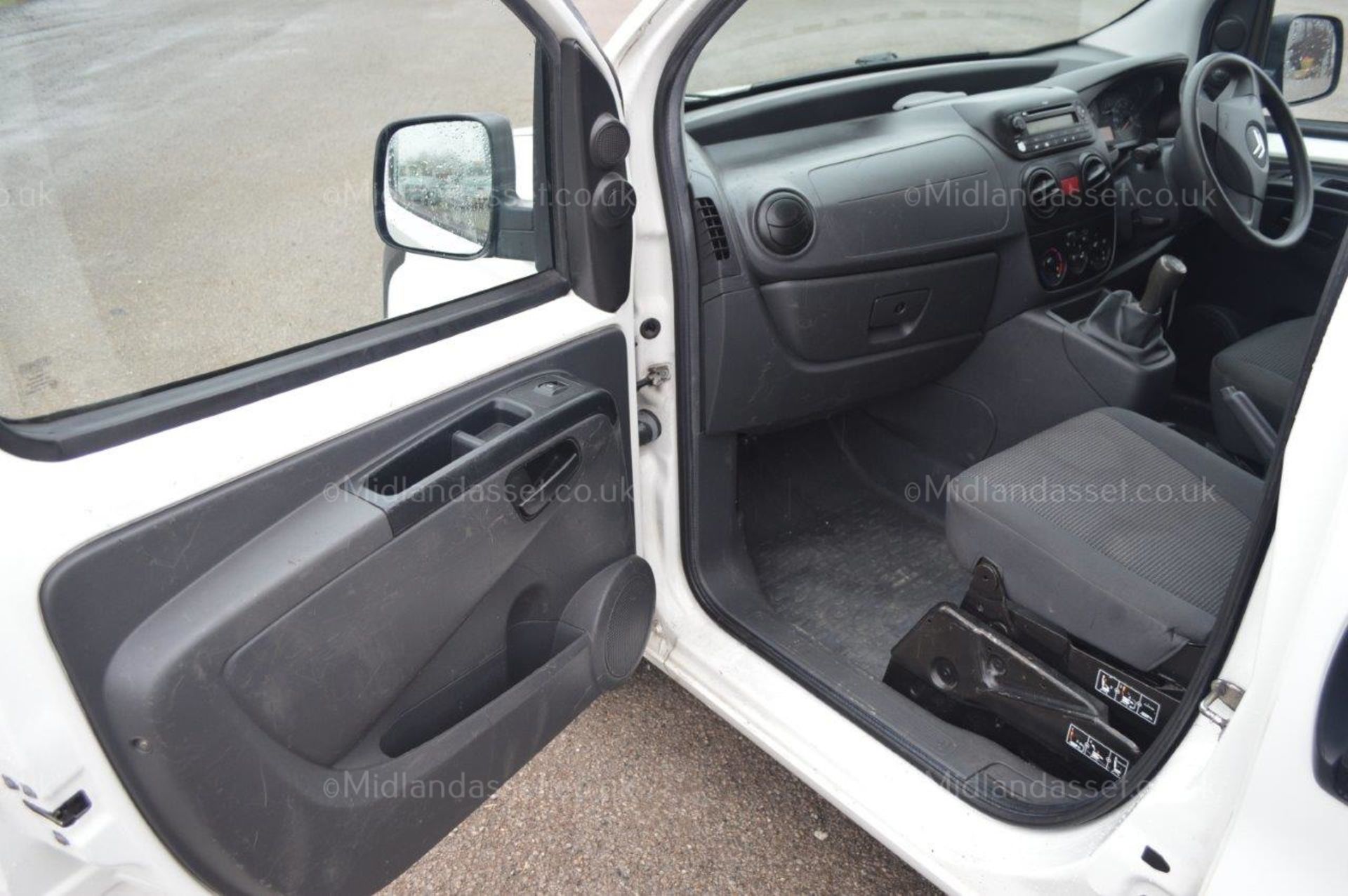 2010/60 REG CITROEN NEMO LX HDI 610 PANEL VAN ONE OWNER *NO VAT* - Image 13 of 20