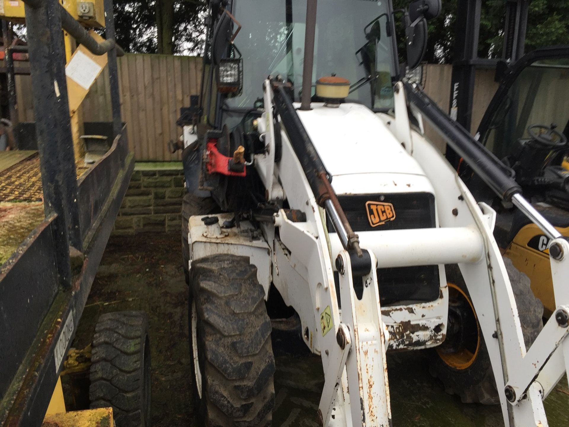 2008 JCB 2CX STREETMASTER COMPLETE WITH BREAKER AND 4 IN 1 BUCKET - Image 13 of 18