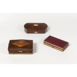 Palais Royal. Rectangular wooden sewing box with a curved and studded lid. It holds 7 mother-of-