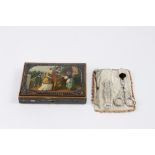 Rectangular Amboyna sewing box bearing an enamelled plate on the top of its lid. It contains