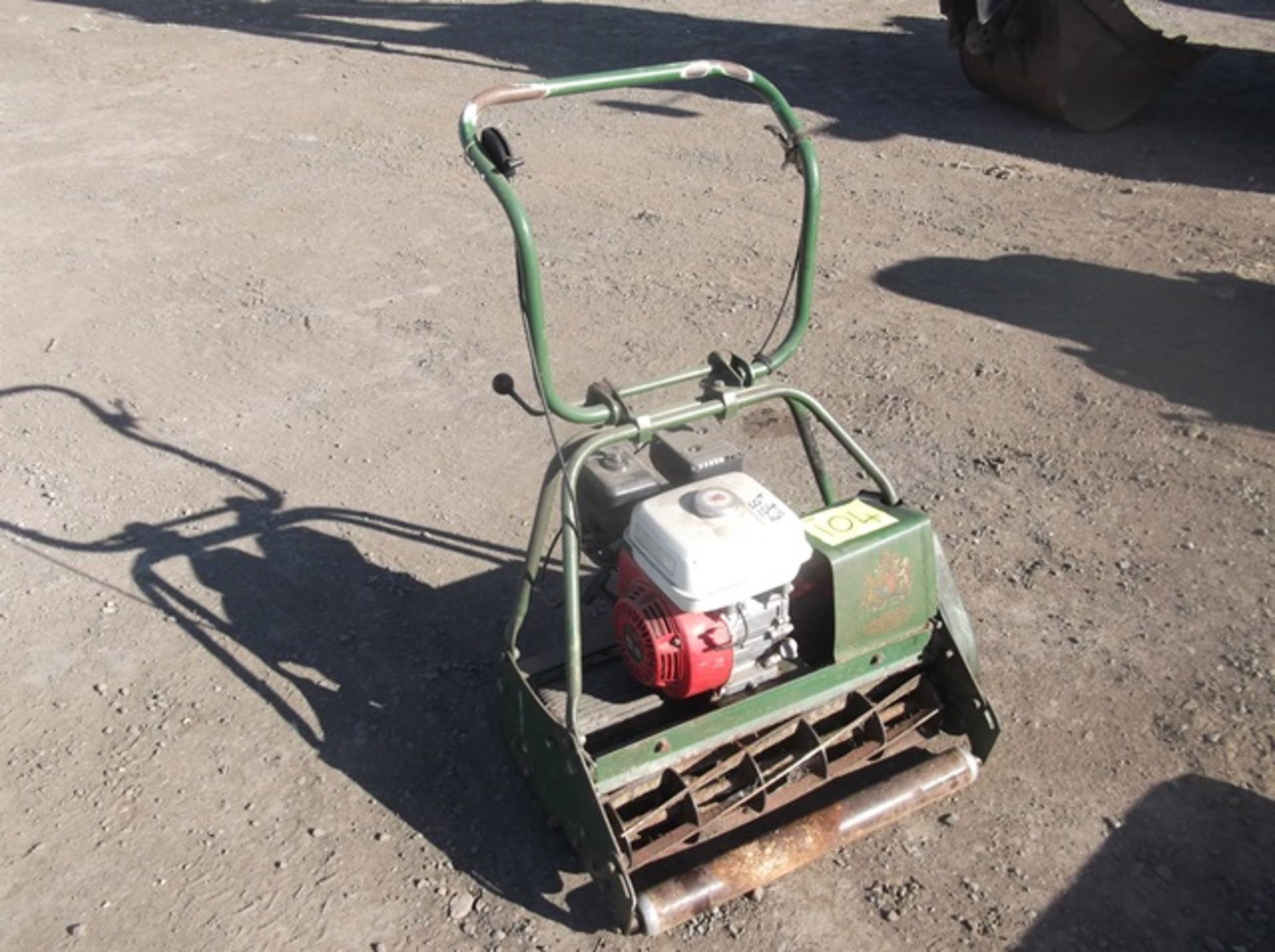 ATCO 24" CYLINDER MOWER, HONDA ENGINE