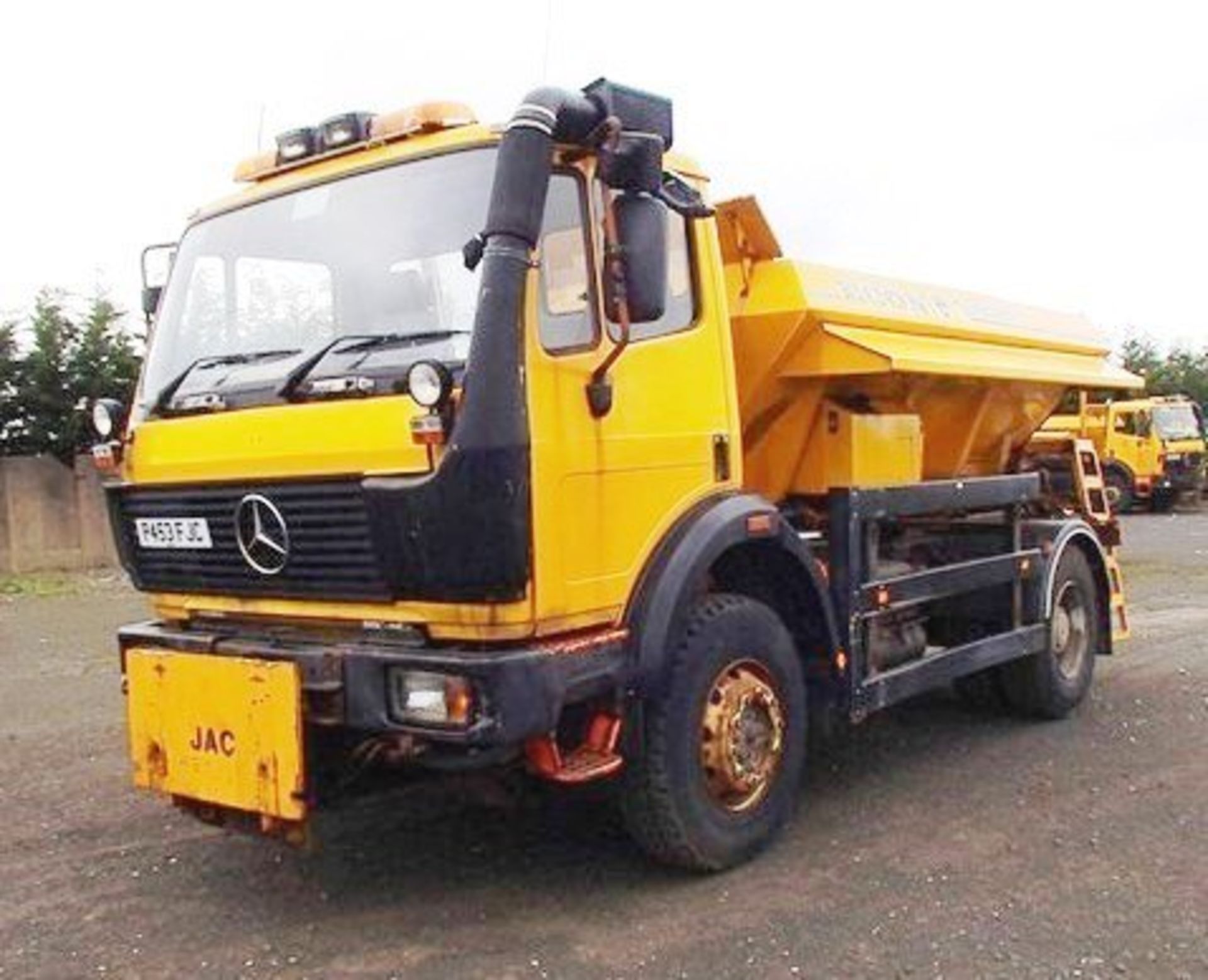 MERCEDES 1820AK - 5598cc
Body: 2 Dr Truck
Color: Yellow
First Reg: 03/09/1996
Doors: 2
MOT: