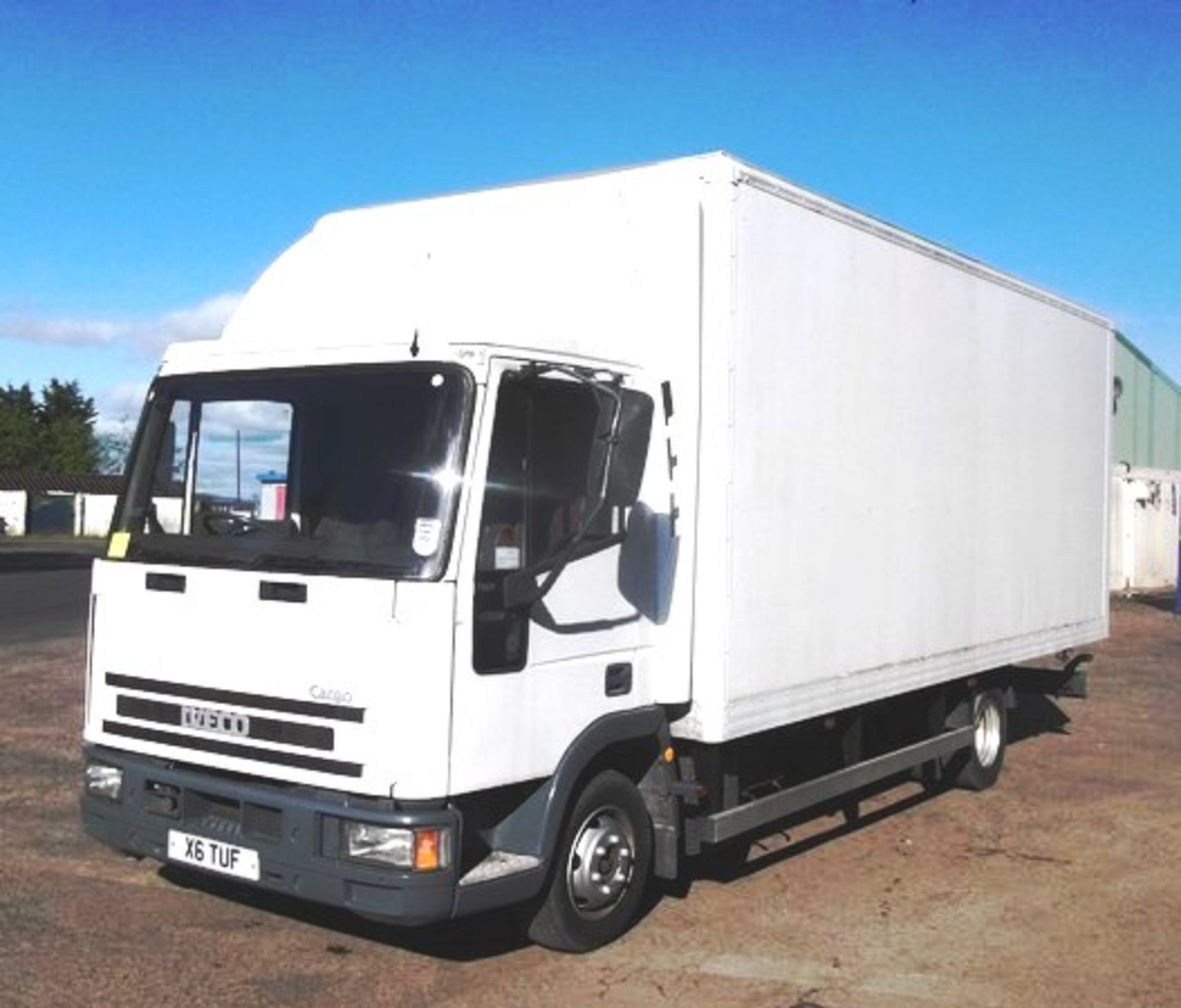 IVECO-FORD CARGO TECTOR - 3920cc
Body: 2 Dr Van
Color: White
First Reg: 05/03/2004
Doors: 2
MOT: - Image 2 of 20
