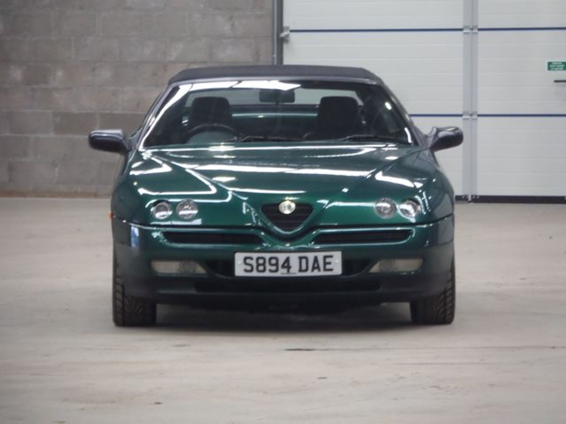 ALFA ROMEO SPIDER T SPARK 16 V - 1970cc, 1998 - Image 3 of 12