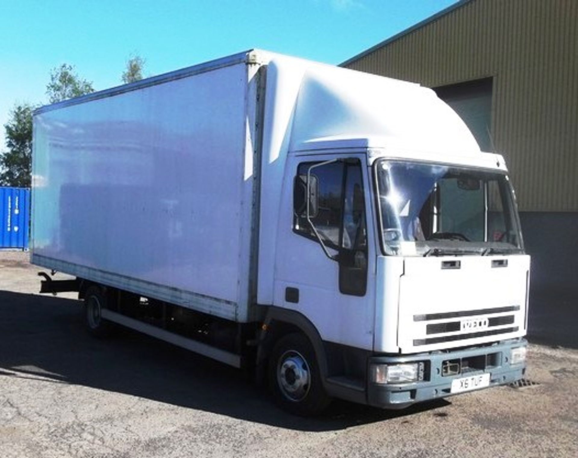 IVECO-FORD CARGO TECTOR - 3920cc
Body: 2 Dr Van
Color: White
First Reg: 05/03/2004
Doors: 2
MOT: - Image 4 of 10