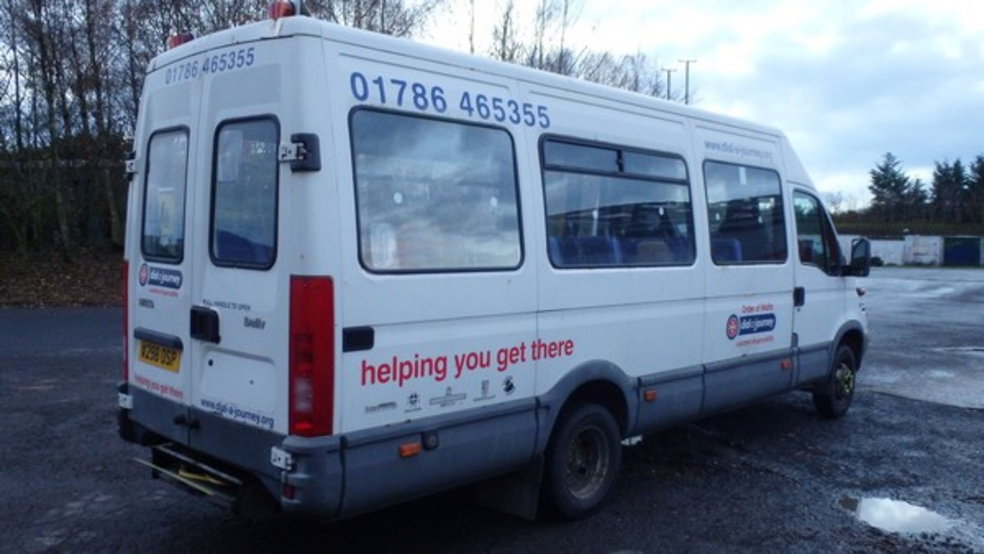 IVECO FORD DAILY 2000 40C11 - 2800cc
Body: 4 Dr Minibus
Color: White
First Reg: 08/06/2000
Doors: - Image 12 of 16