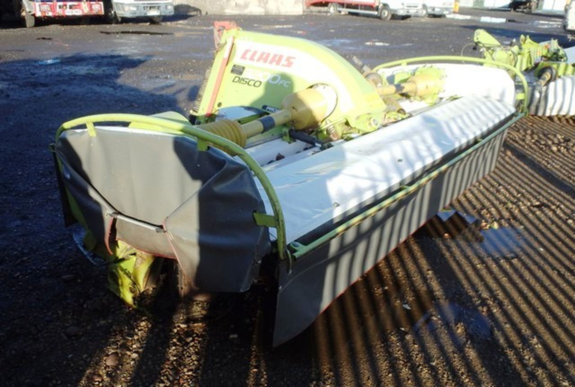 CLAAS 3200FC DISCO PROFIL FRONT MOUNTED MOWER CONDITIONER'LIQUIDATION DIRECT' THIS LOT HAS A 10% - Image 5 of 9