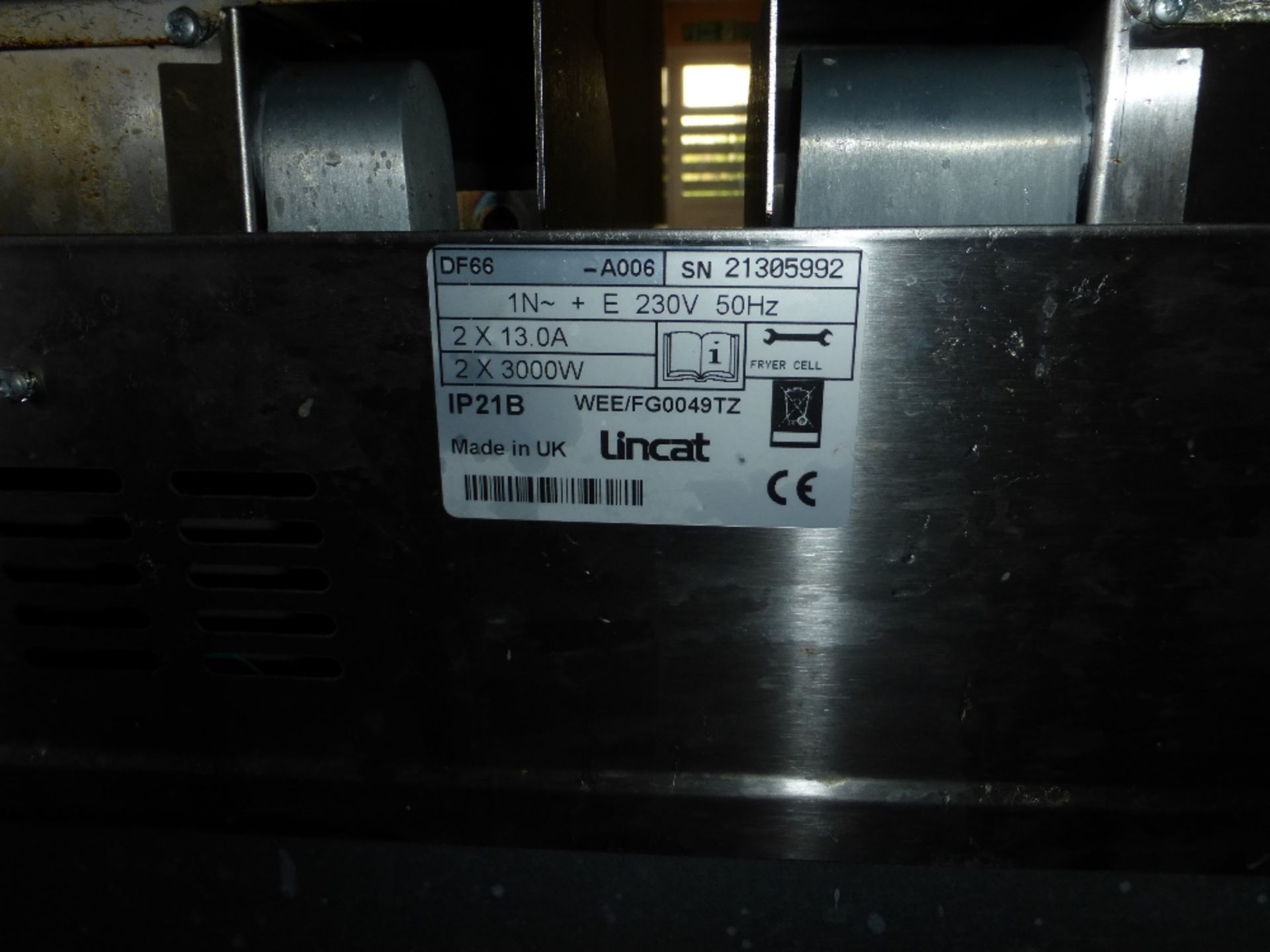 1 Lincat commercial stainless steel double deep fat fryer s/n:21305992 (located in kitchen area) - Image 2 of 2