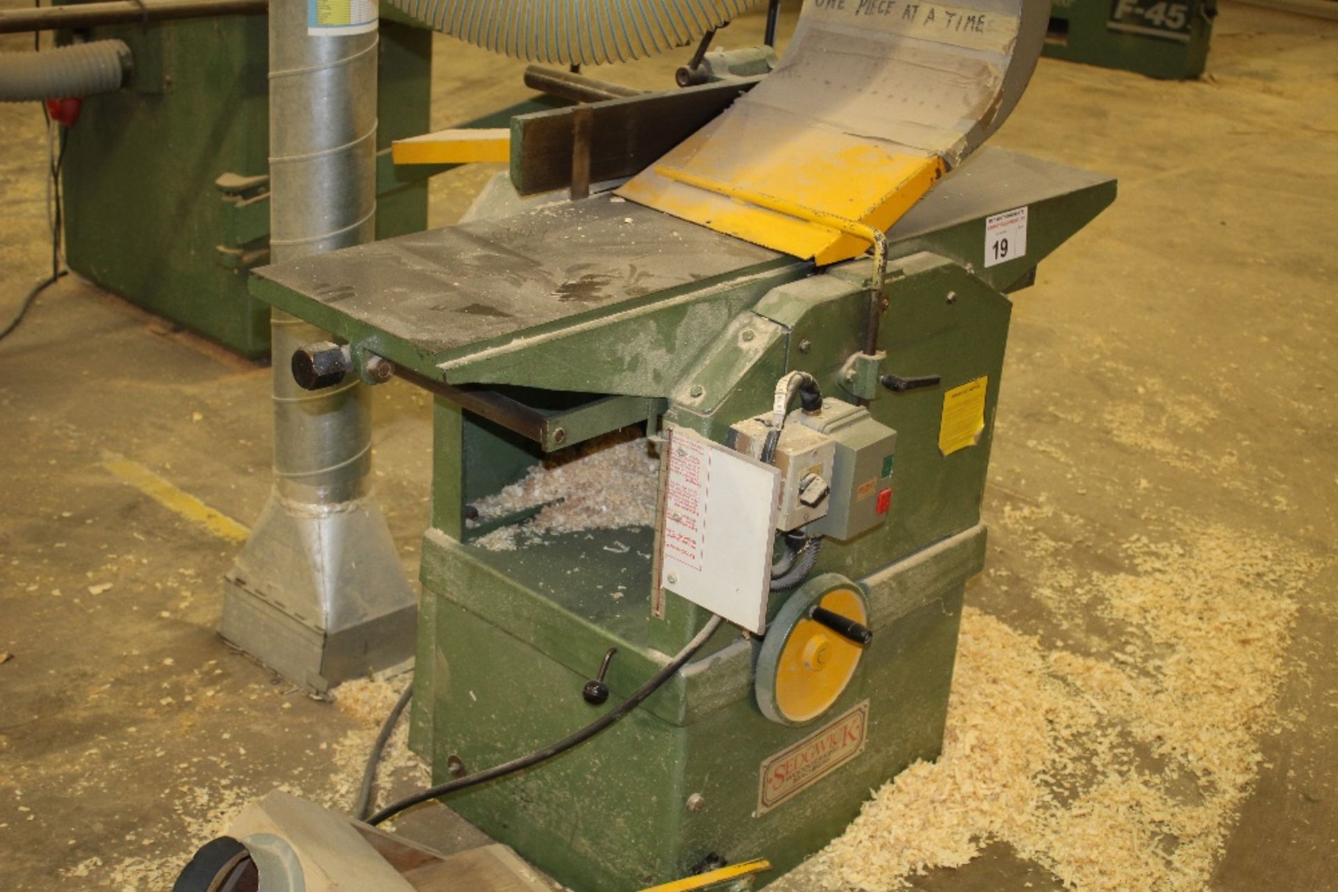 1 Sedgewick planer thicknesser model: Combination 12 inch x 8 inch, 3ph with extraction attachment - Image 2 of 5