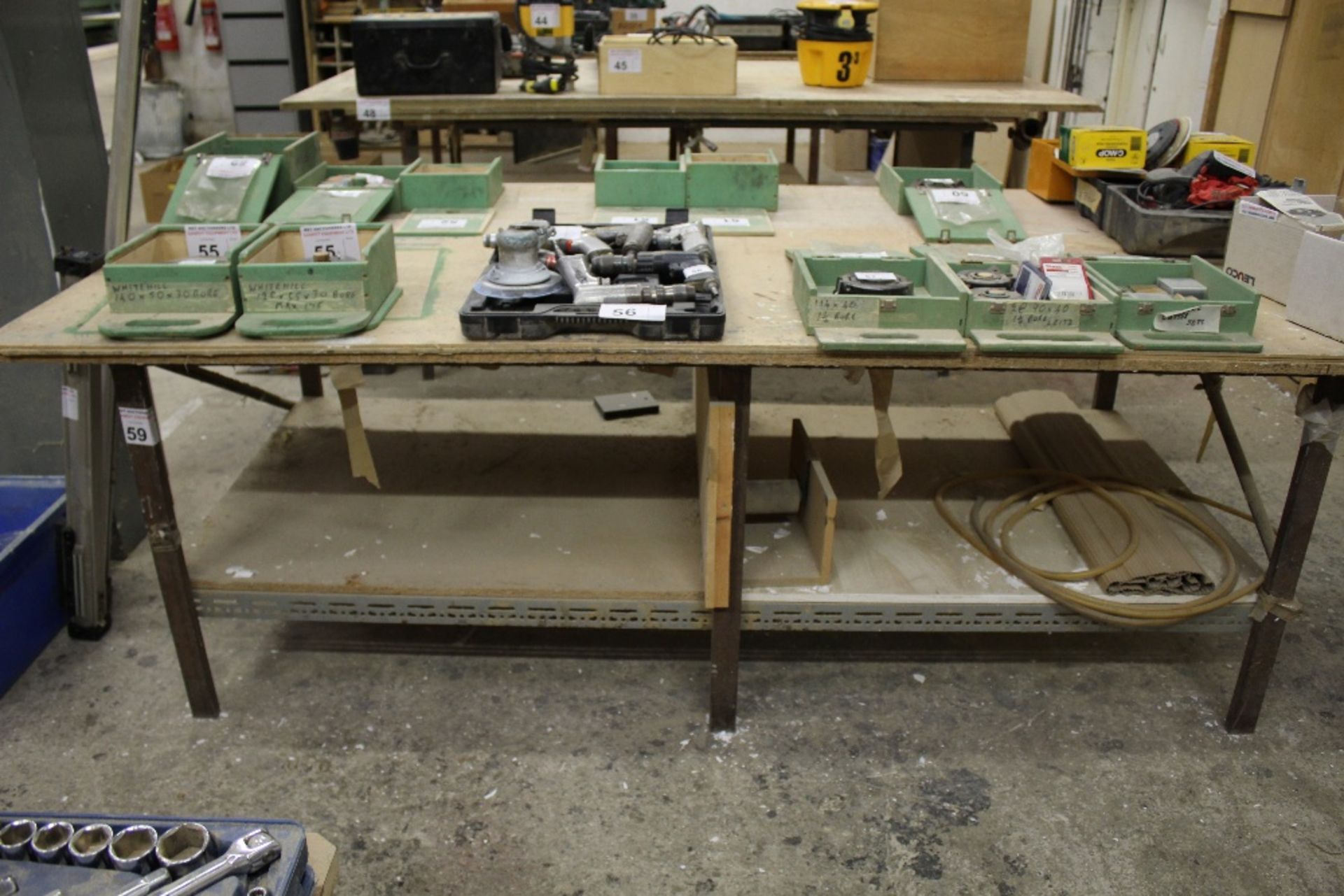 1 large work bench - Image 4 of 4