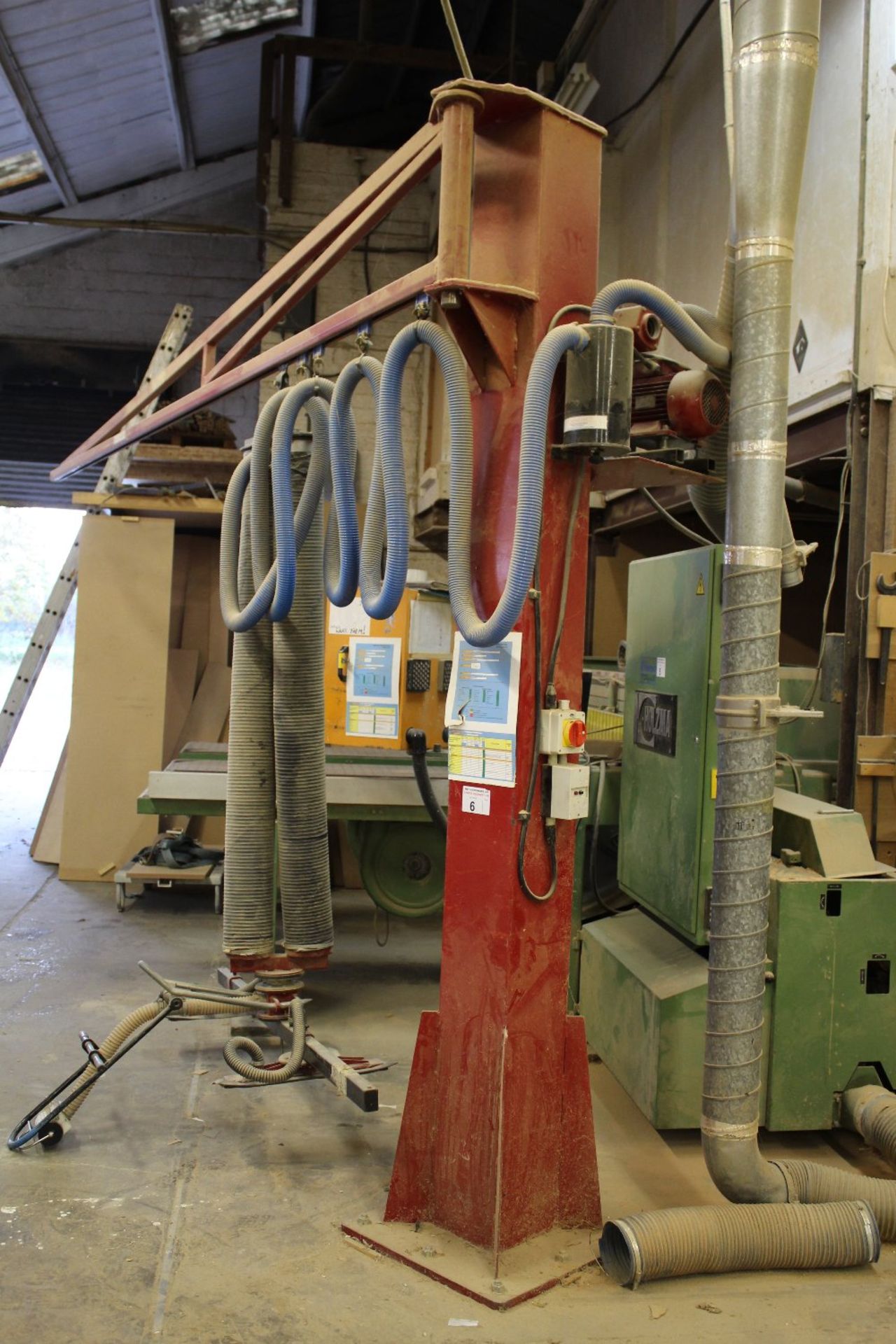 1 Daylesford column / arm Industrial Vacuum Lift, Max lift 150Kg  Max reach 5000mm, 3ph, Serial No: - Image 2 of 5