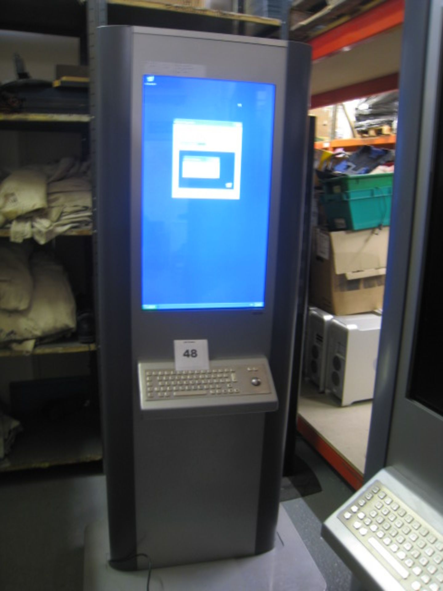 SCANLIGHT  PLATINUM 32 TS/NOB/KB TOUCHSCREEN DISPLAY. Mounted in tall freestanding stand. Dual