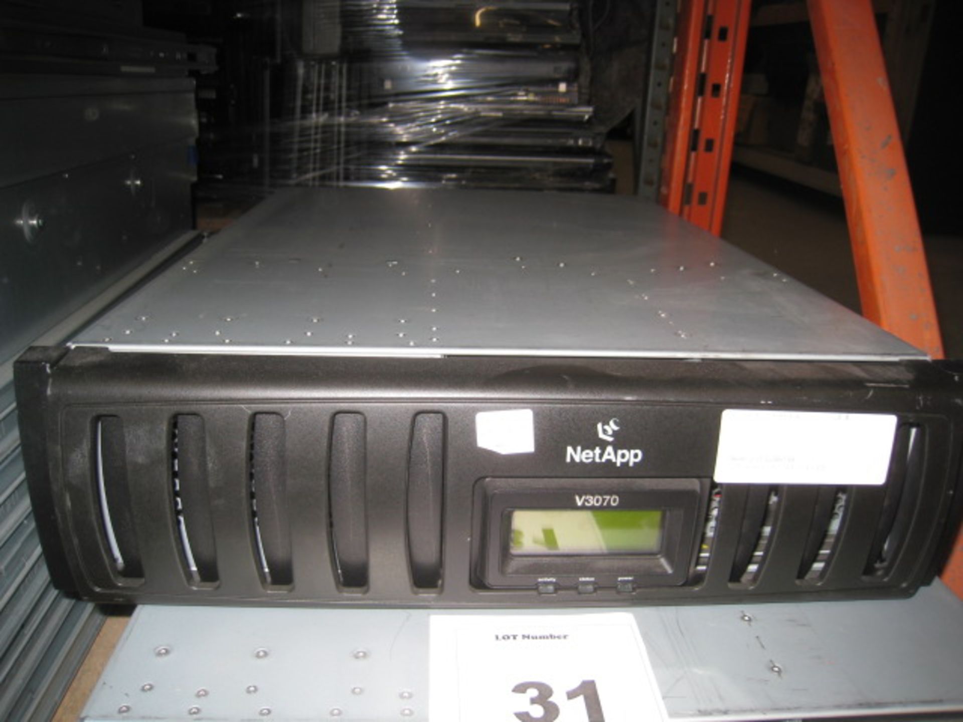 NetApp V3070 ModelNAF-0601 Opteron Dual Core 1.8Ghz processor with 4Gb Ram