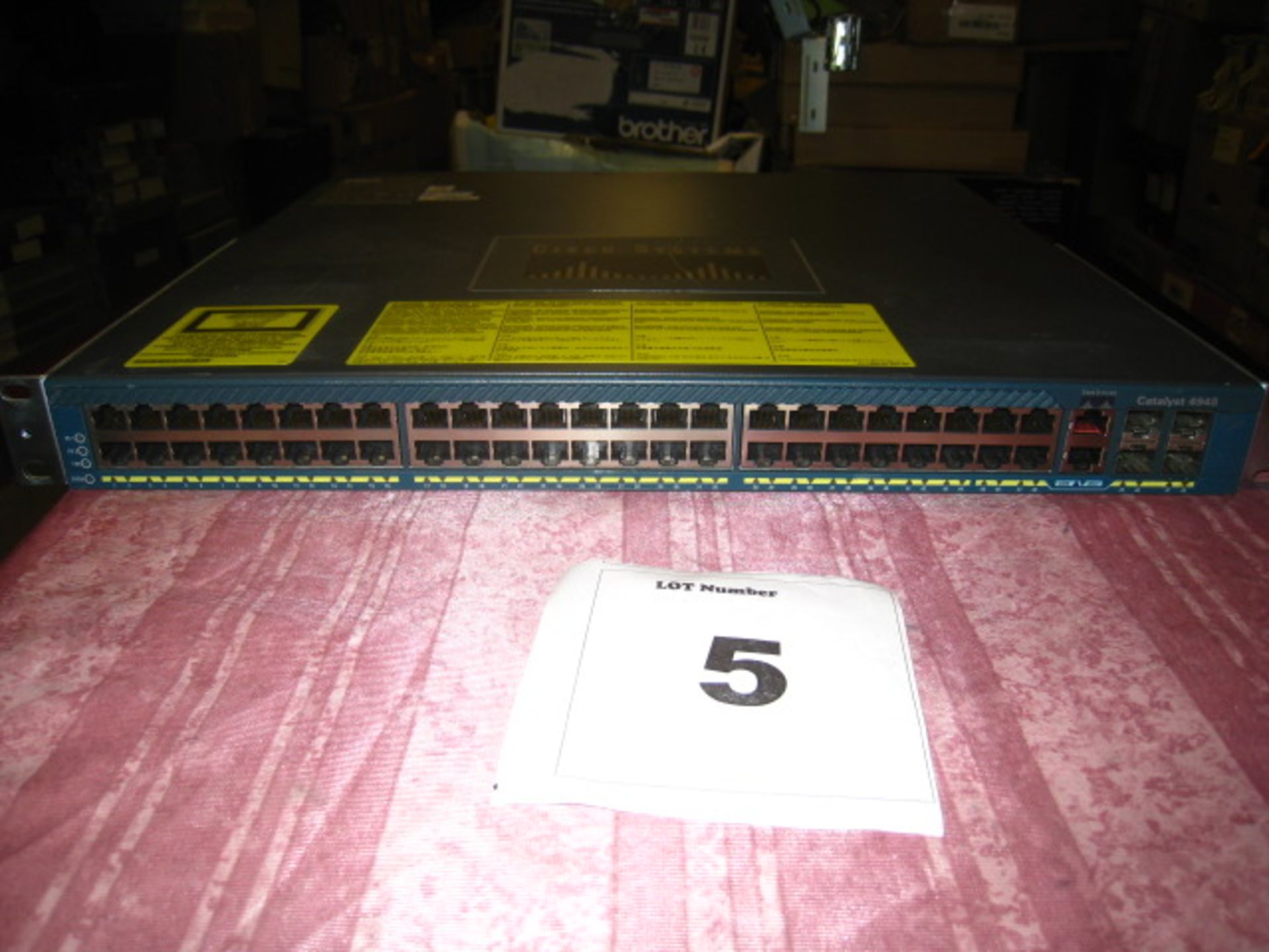 CISCO CATALYST 4948 48 PORT ETHERNET SWITCH. Model WS-C4848 V04