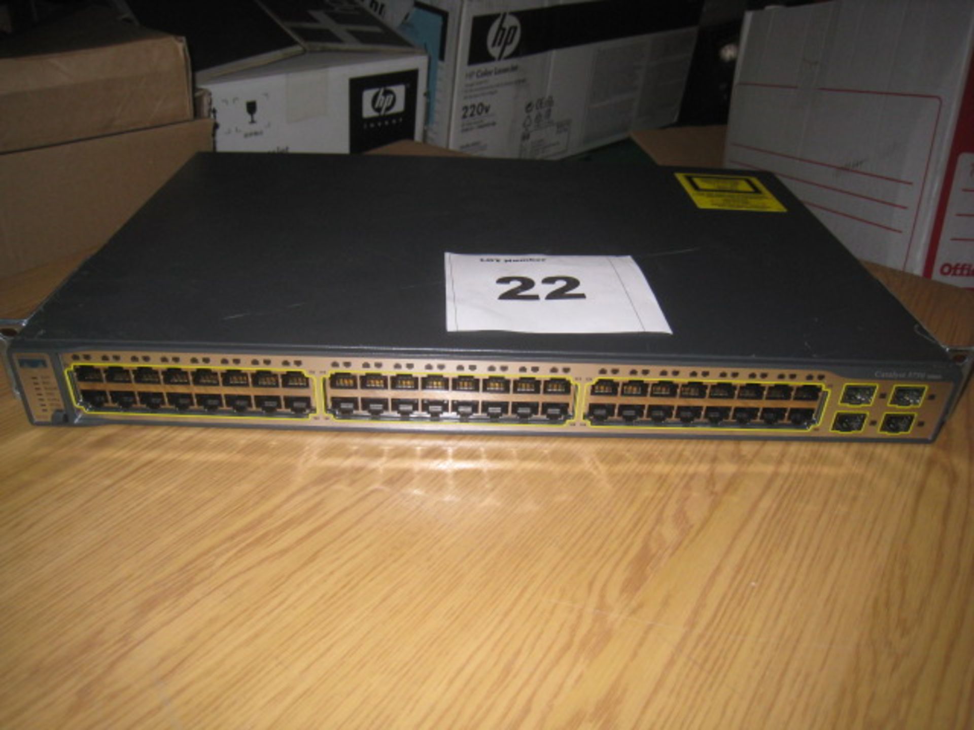 CISCO CATALYST 3750 SWITCH. MODEL WS-C3750-48TS-E V05