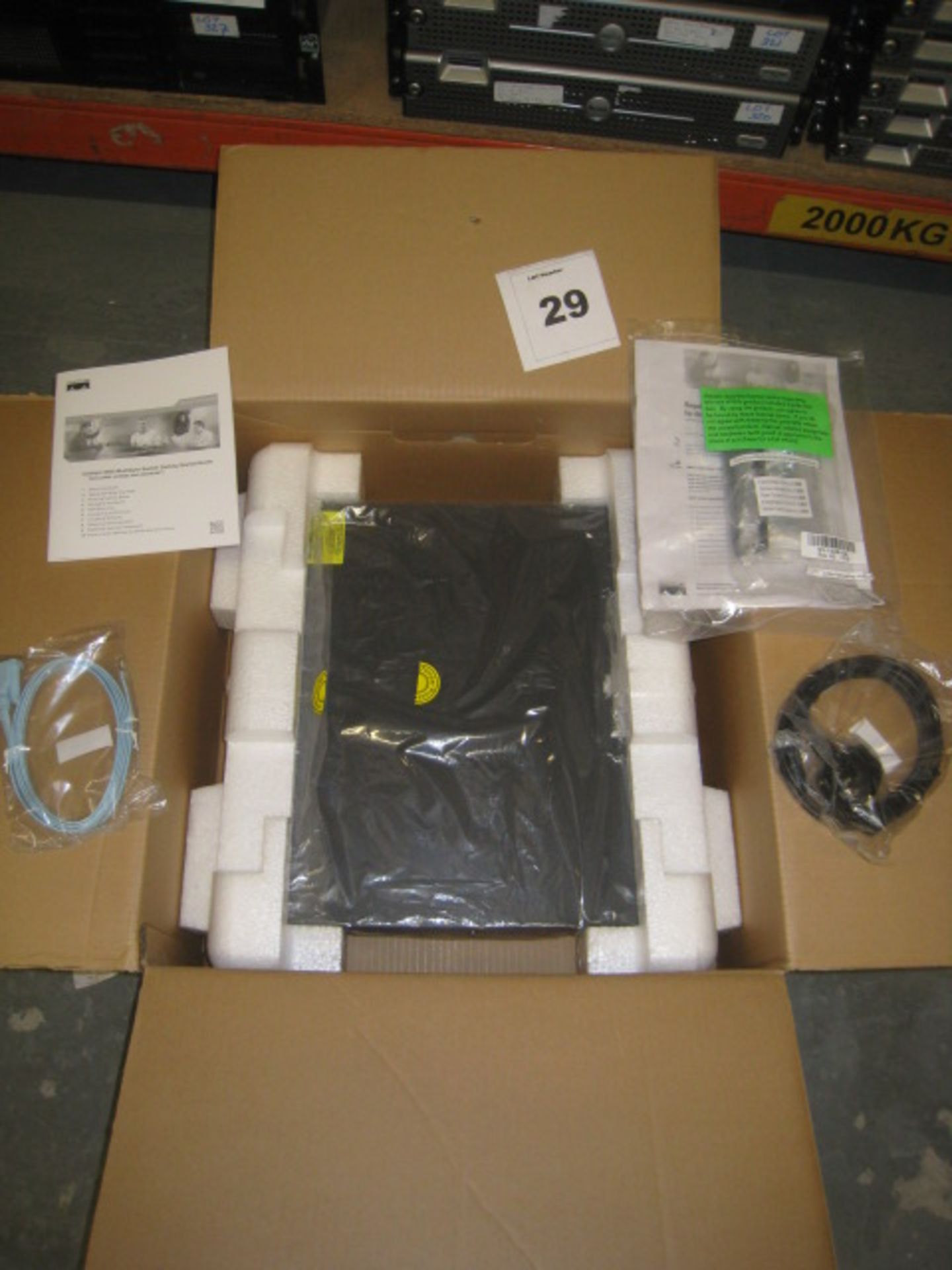 BOXED CISCO CATALYST 3550 48 PORT SWITCH. MODEL WS-C3550-48-EMI. WITH USER MANUAL & CABLES - Image 2 of 2