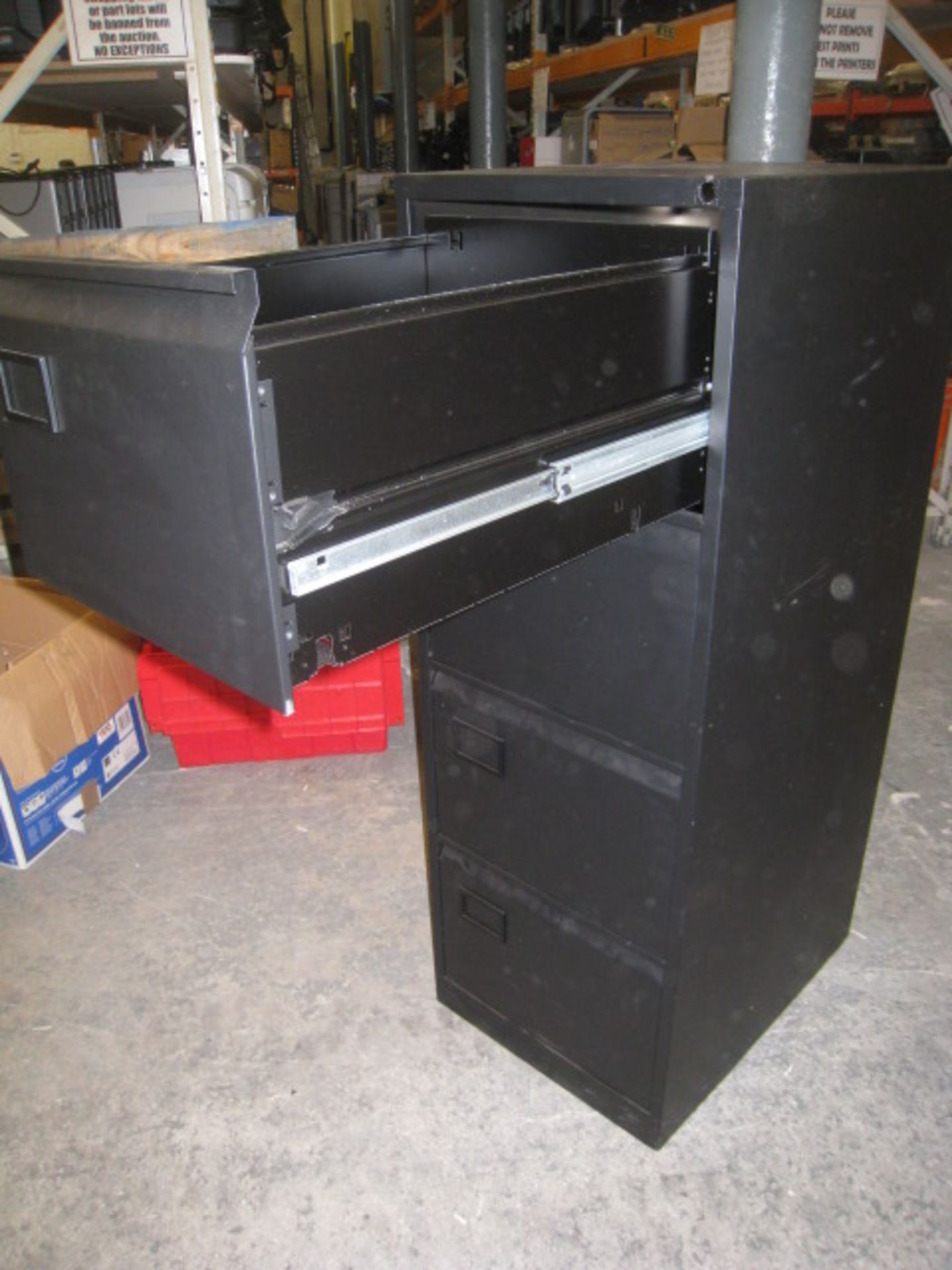 4 drawer filing cabinet - Image 2 of 2