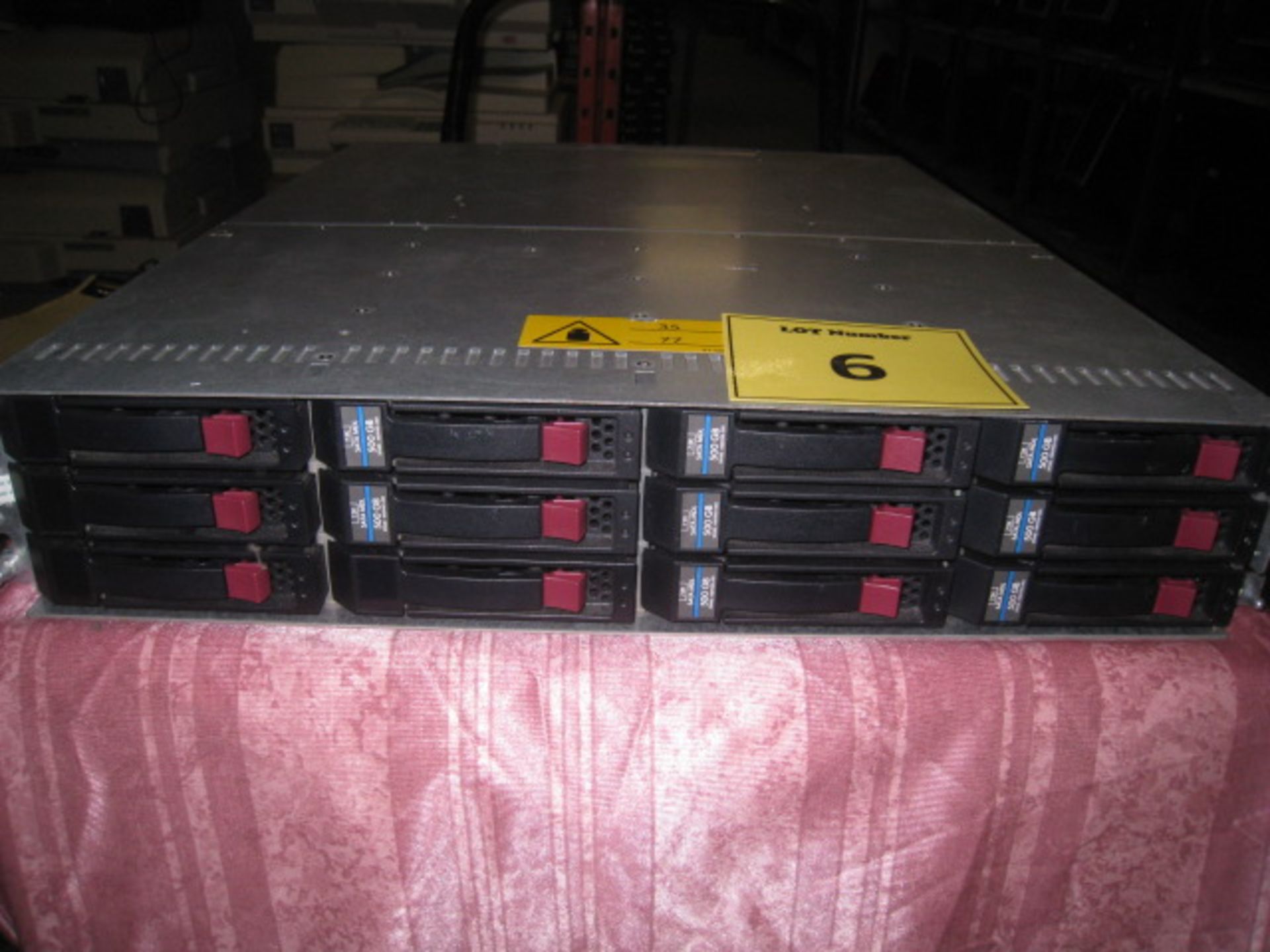 HP MSA2000 3.5" DUAL I/O 12 DRIVE ENCLOSERE CONTAINING 8 X 500GB SATA MDL HDD'S PLUS 2 X POWER