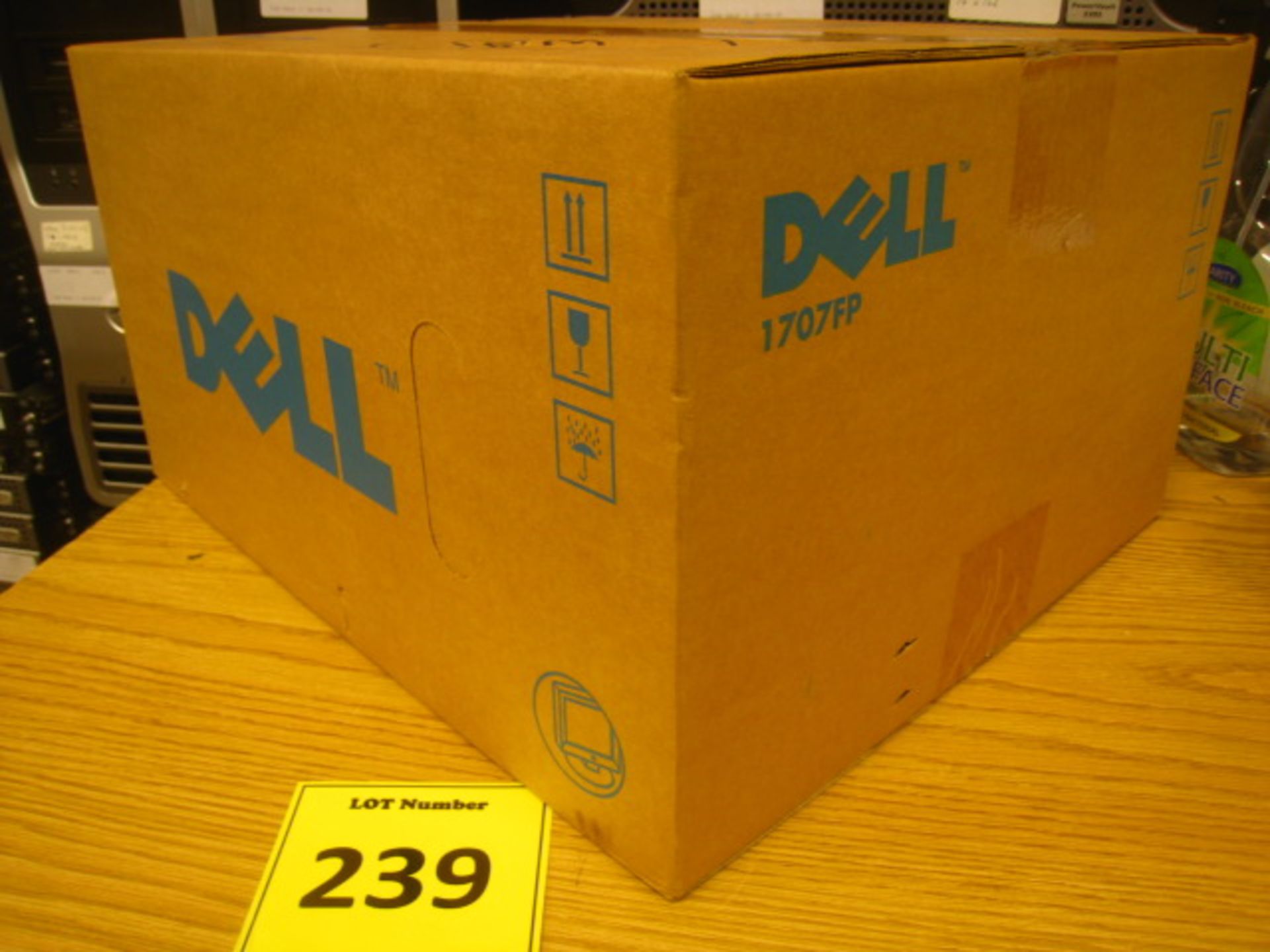 New & Boxed Dell 1707 LCD MONITOR