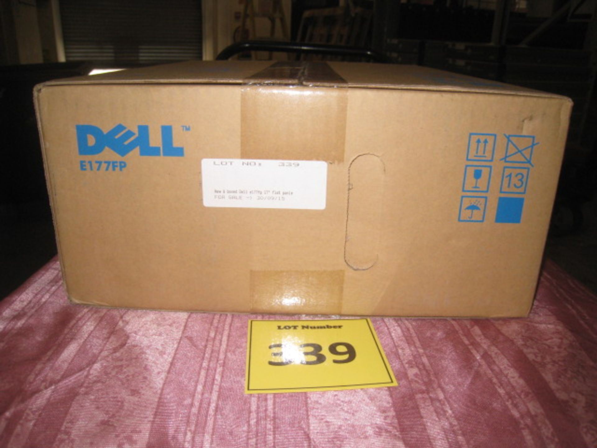 New & boxed Dell e177fp 17" flat panel monitor