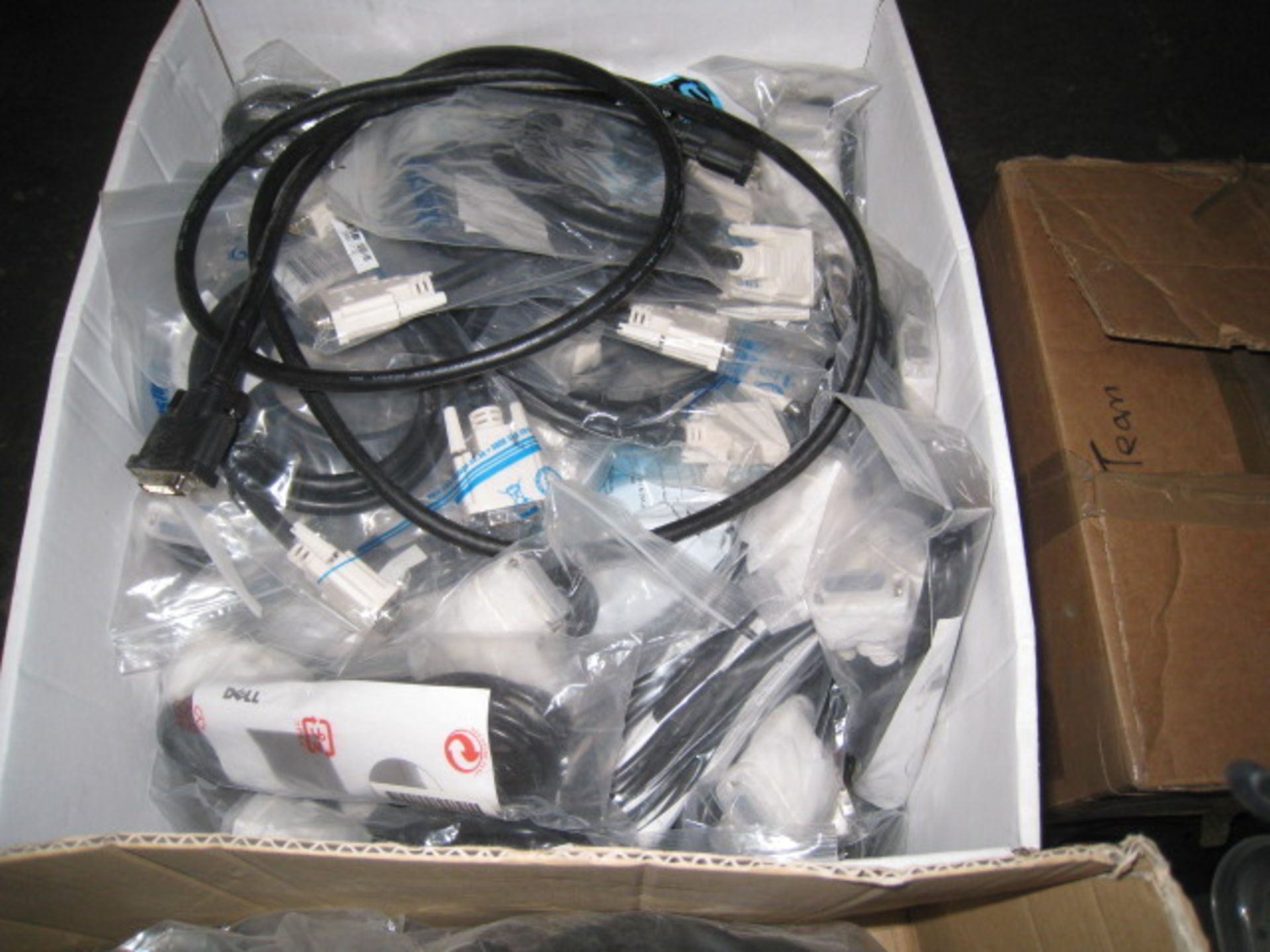 PALLET OF MIXED CABLES, NETWORK VIDEO ETC - Image 6 of 6