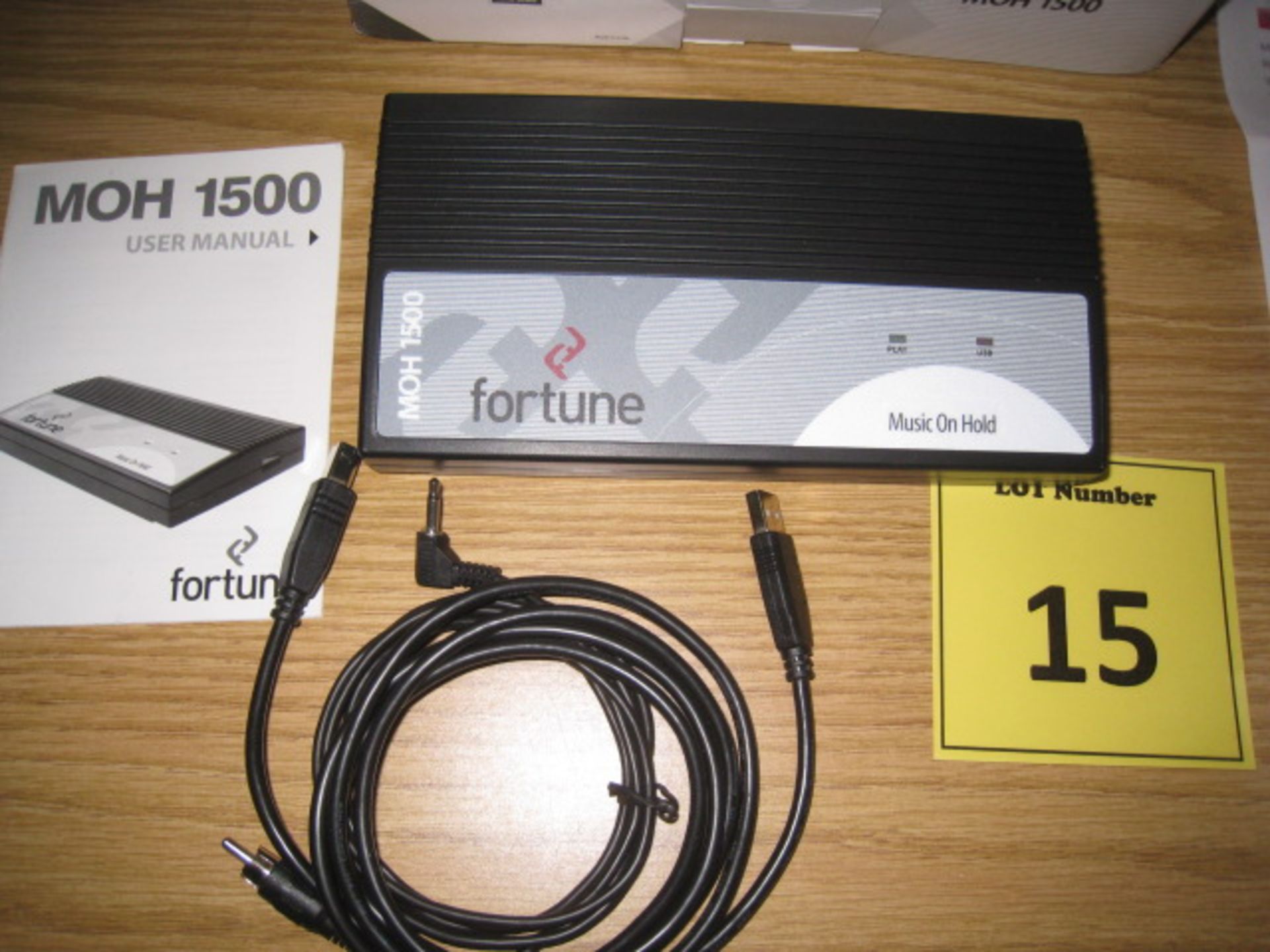 FORTUNE  MOH-1500 MUSIC ON HOLD player. Boxed as photo - Image 2 of 2
