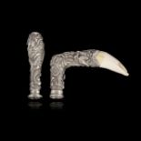 Silver-mounted handle with chiseled dragon decoration. Engraved with monogram LJ. Indochinese Work