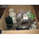 Box of assorted items to include glass v