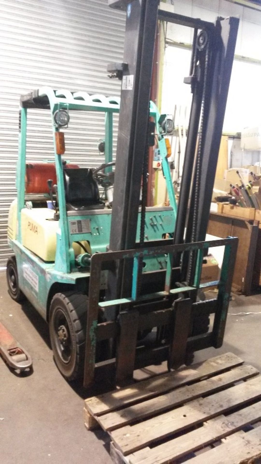 Puma yang Model TG20-3 3600kg LPG Gas Forklift Truck. Used daily in working order.