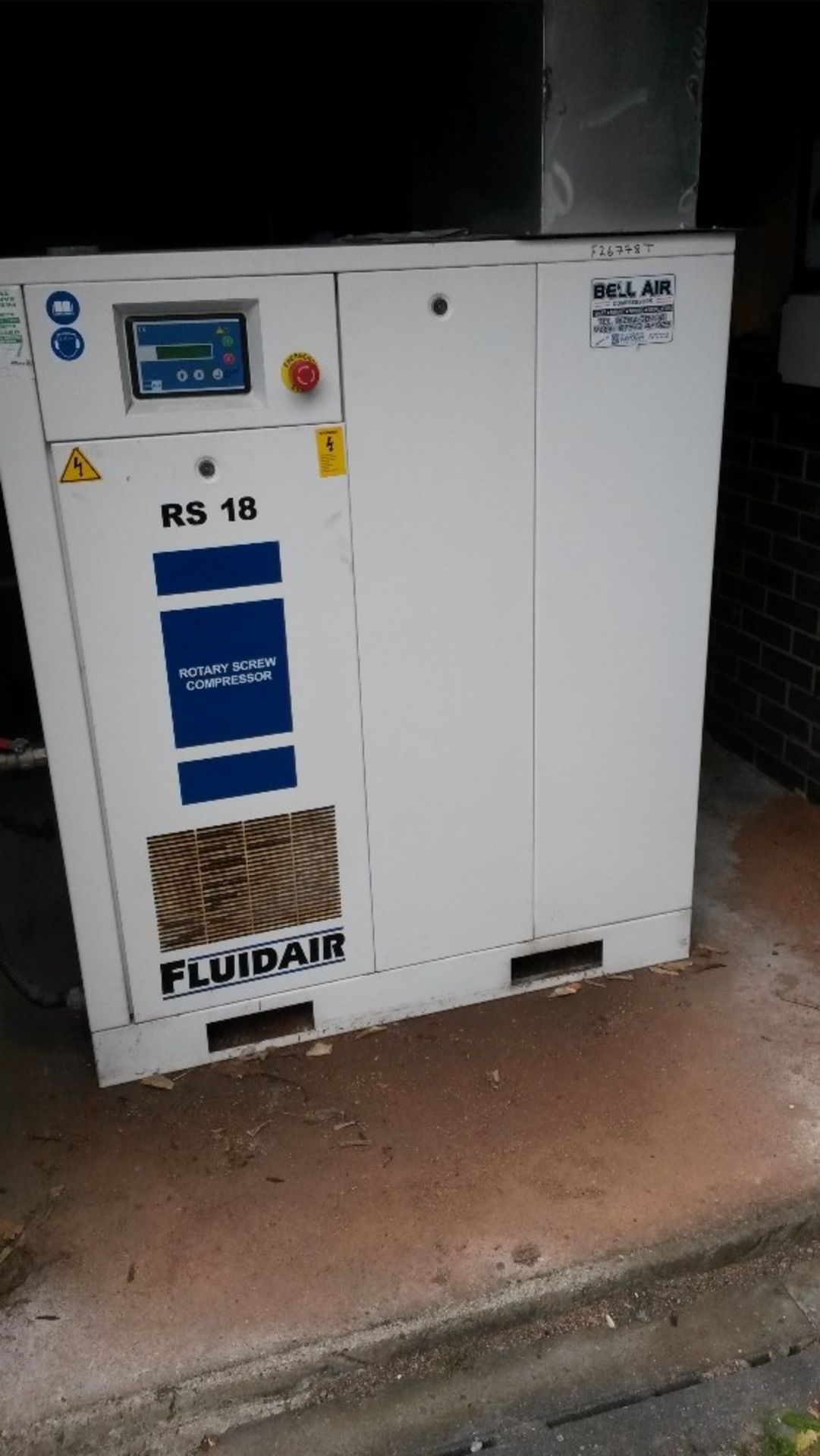 Fluidair large capicuty Rotary Screw Air  compressor Model Rst18. This unit powered all air tools