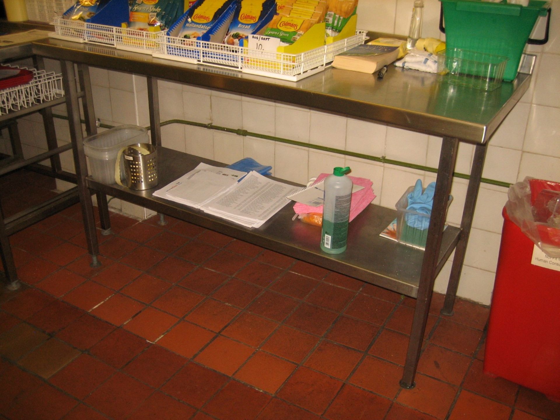 Stainless steel preparation table 1500mm x 600mm with shelf under (Lift out £10)