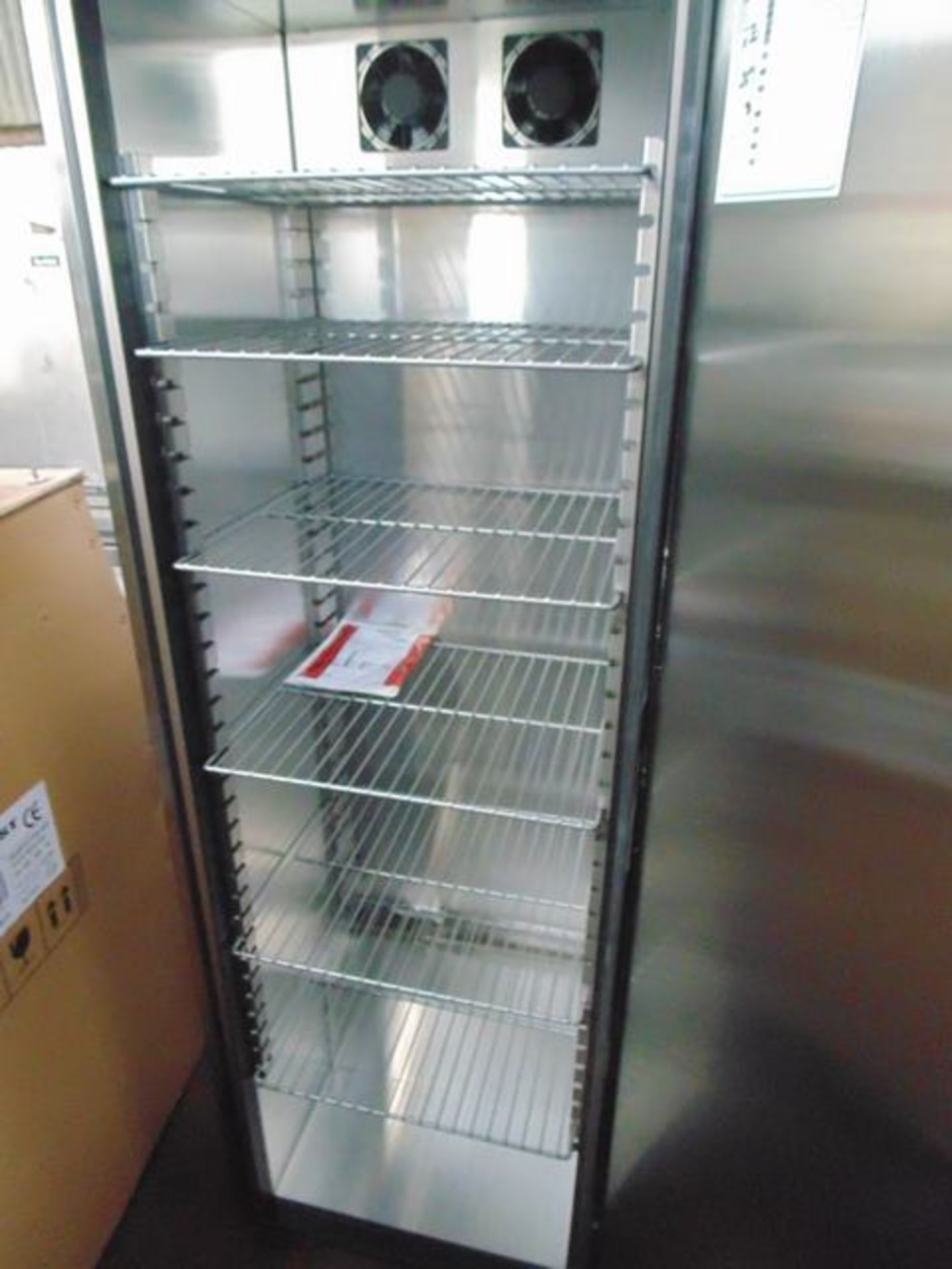 Foster HR410 Economy 410 upright refrigerator ideally suited for smaller outlets 430 stainless steel - Image 2 of 2