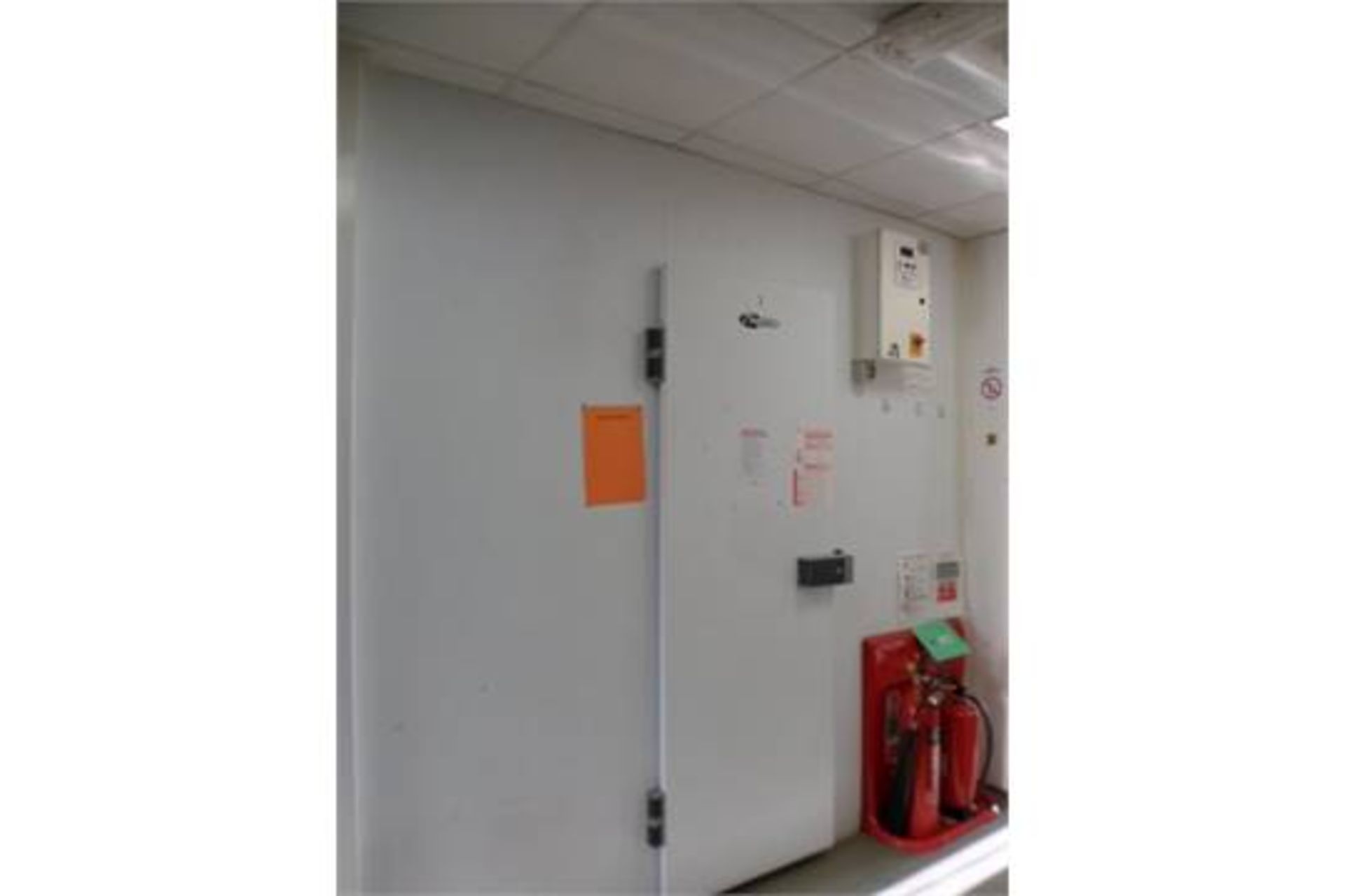 Williams Walkin fridge  2500mm x 2200mm x 2200mm evaporator and control panel but no compressor