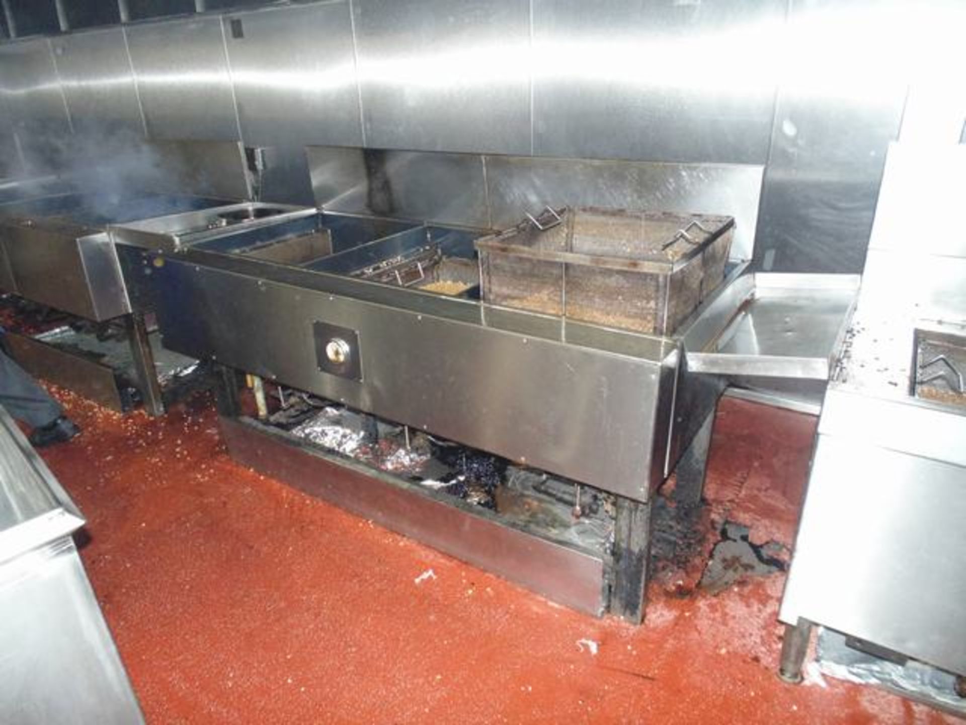 Batch Fryer 400 Litre Capacity Gas Fired 3 Tanks With Independent Burners 2000mm X 900mm  Lift out